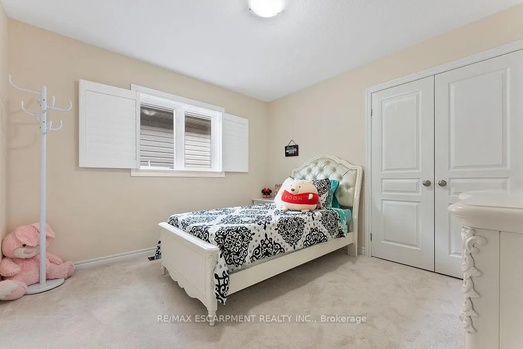 Photo 34 of 67 Bellroyal Crescent, Hamilton, Stoney Creek — HOMEH