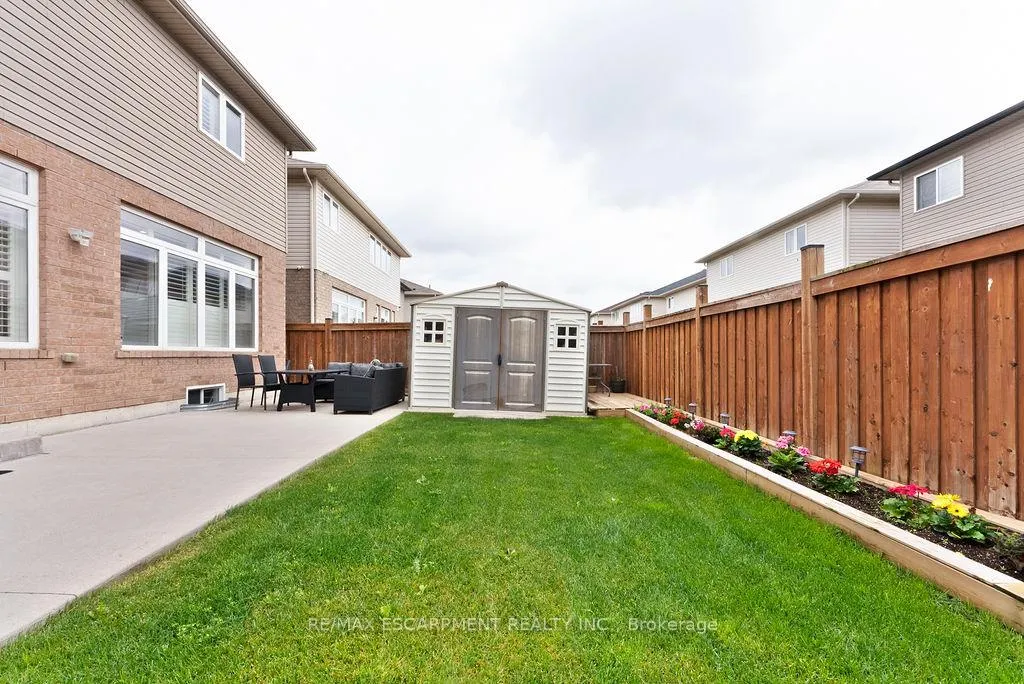 Photo 43 of 67 Bellroyal Crescent, Hamilton, Stoney Creek — HOMEH