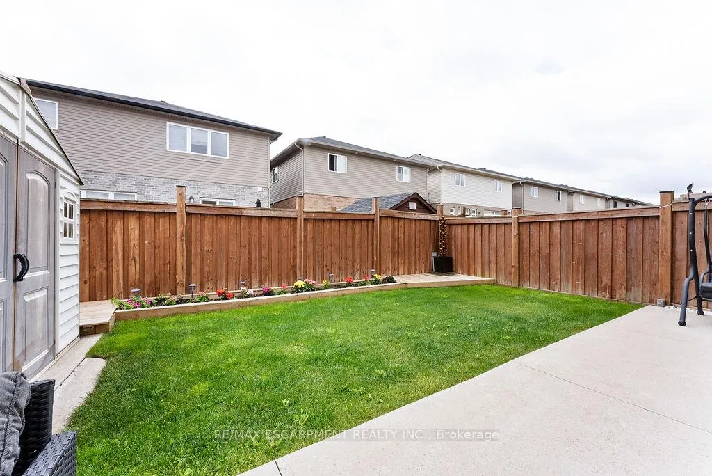 Photo 44 of 67 Bellroyal Crescent, Hamilton, Stoney Creek — HOMEH