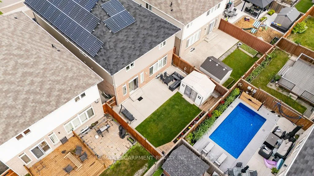 Photo 48 of 67 Bellroyal Crescent, Hamilton, Stoney Creek — HOMEH