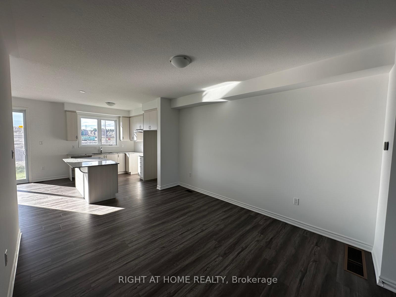 Photo 18 of 349 Millstone Street, Kitchener — HOMEH
