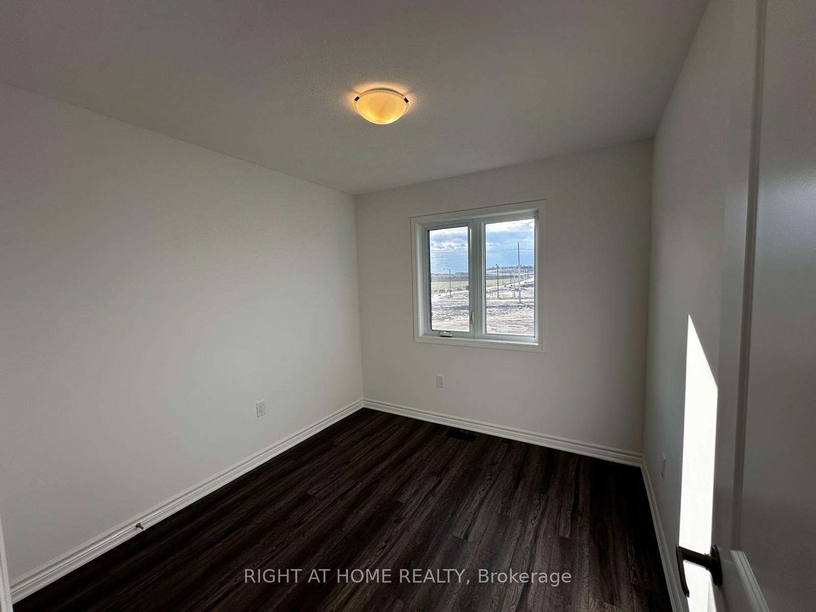 Photo 19 of 349 Millstone Street, Kitchener — HOMEH