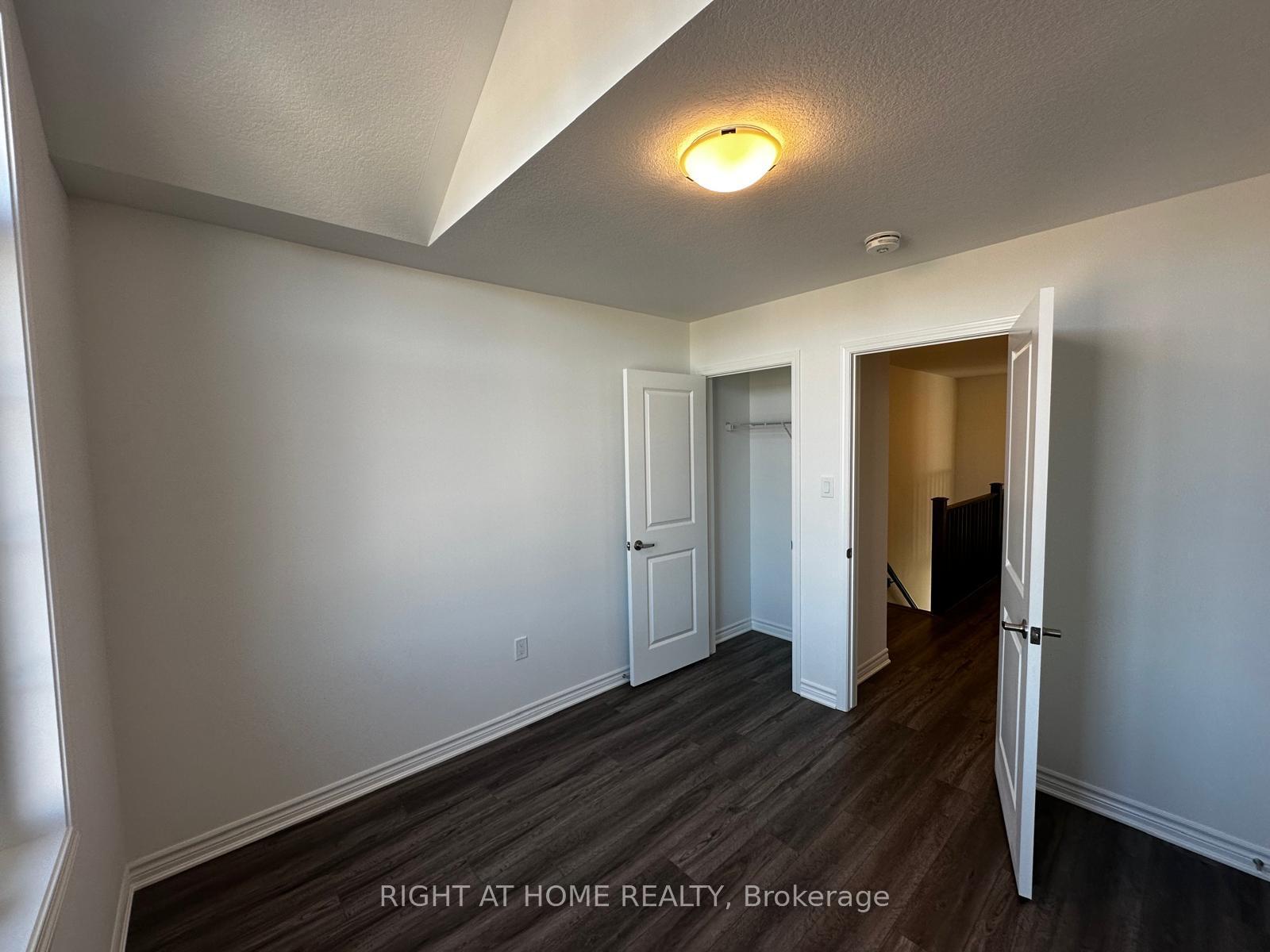 Photo 23 of 349 Millstone Street, Kitchener — HOMEH