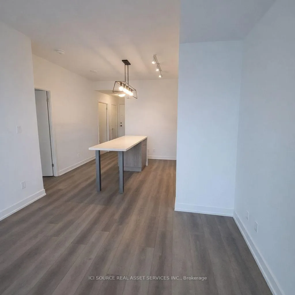 Photo 3 of Unit 1615B, 292 Verdale Crossing, Markham, Unionville — HOMEH