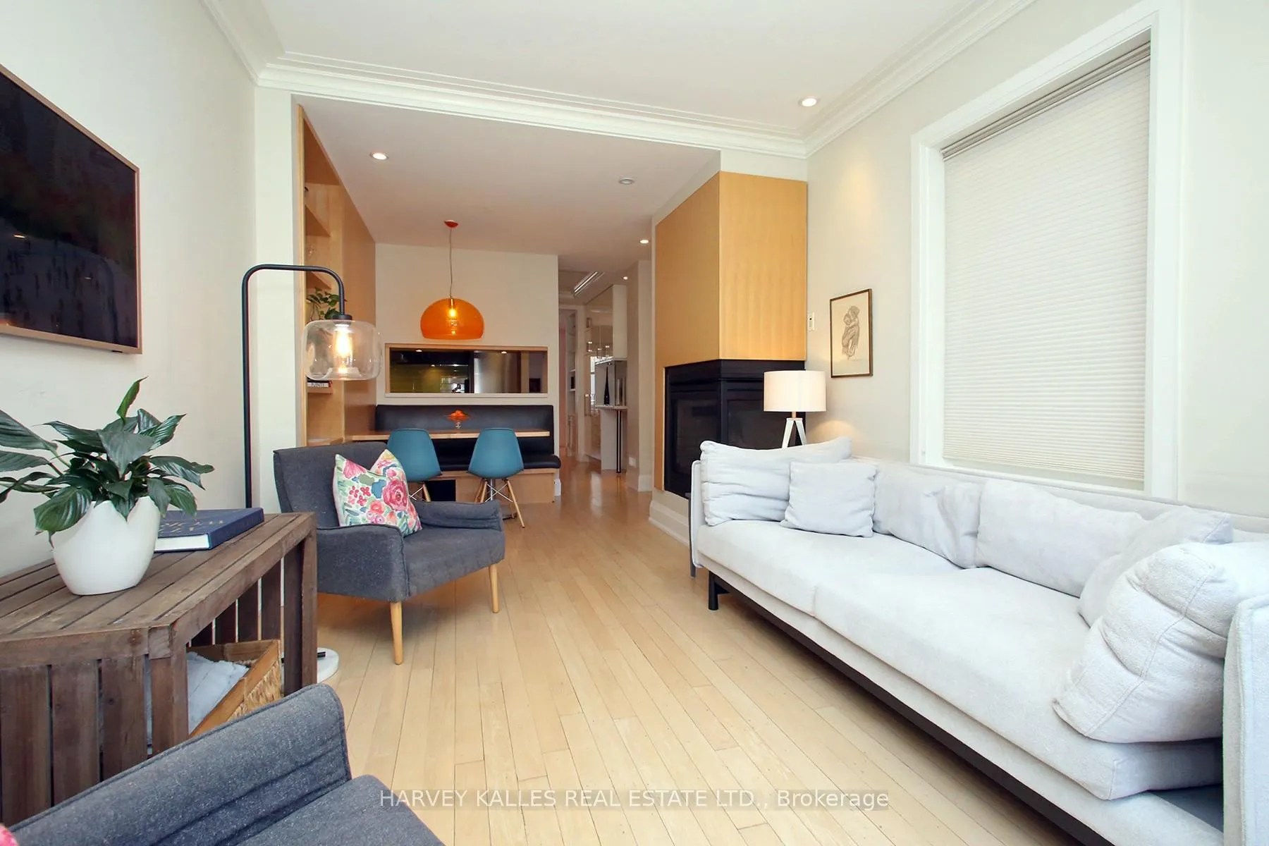 Photo 3 of 431 Sumach Street, Toronto, Cabbagetown-South St. James Town — HOMEH