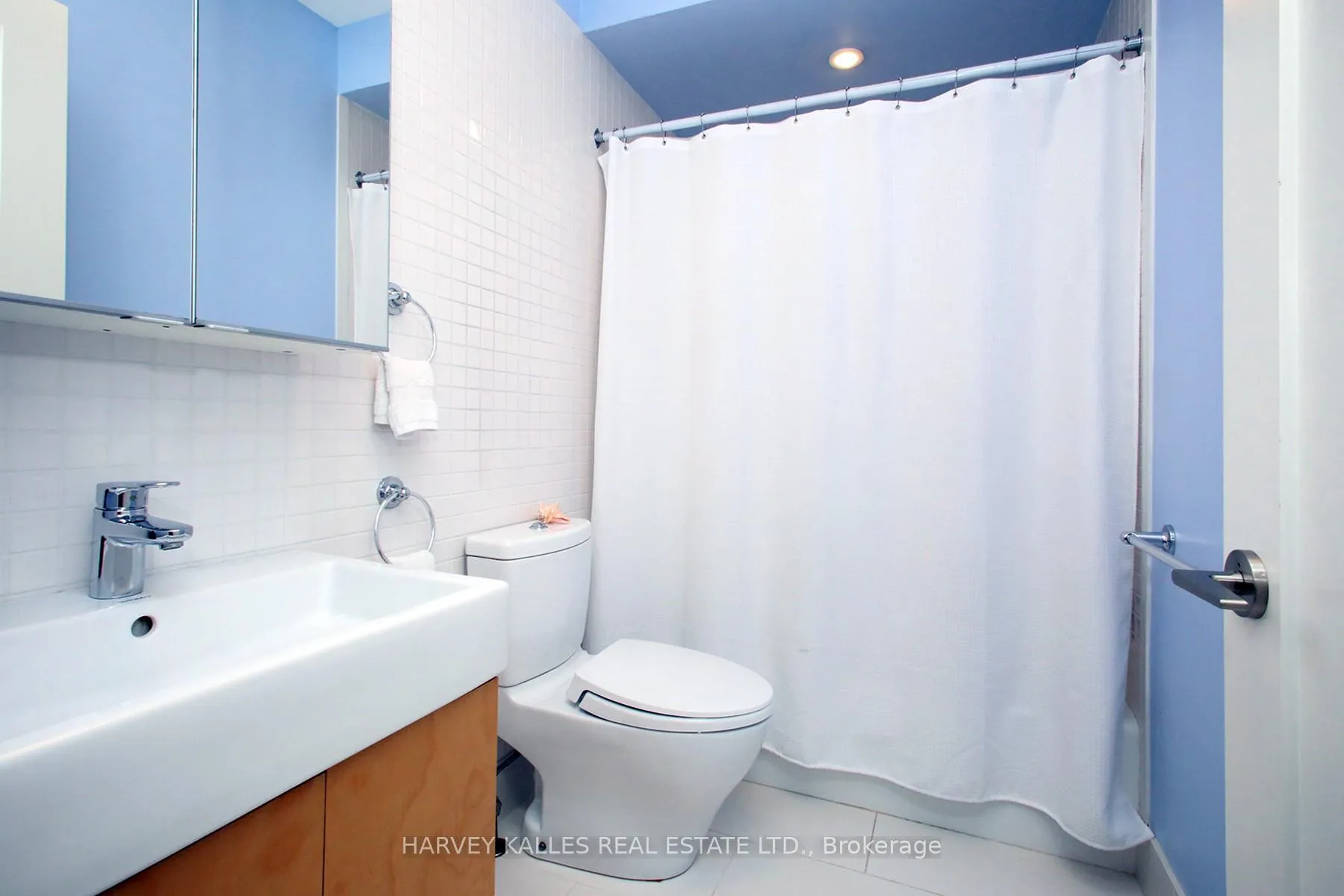 Photo 20 of 431 Sumach Street, Toronto, Cabbagetown-South St. James Town — HOMEH