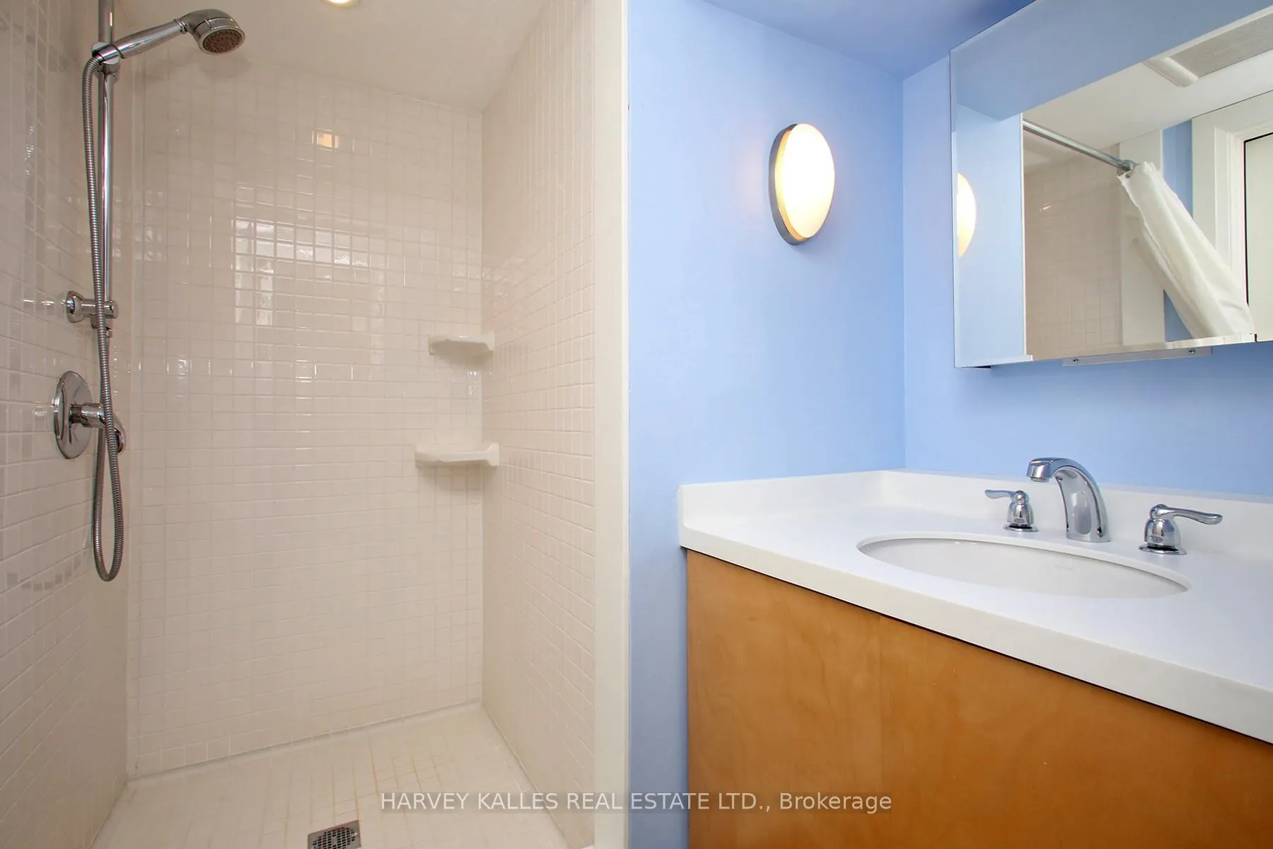 Photo 29 of 431 Sumach Street, Toronto, Cabbagetown-South St. James Town — HOMEH