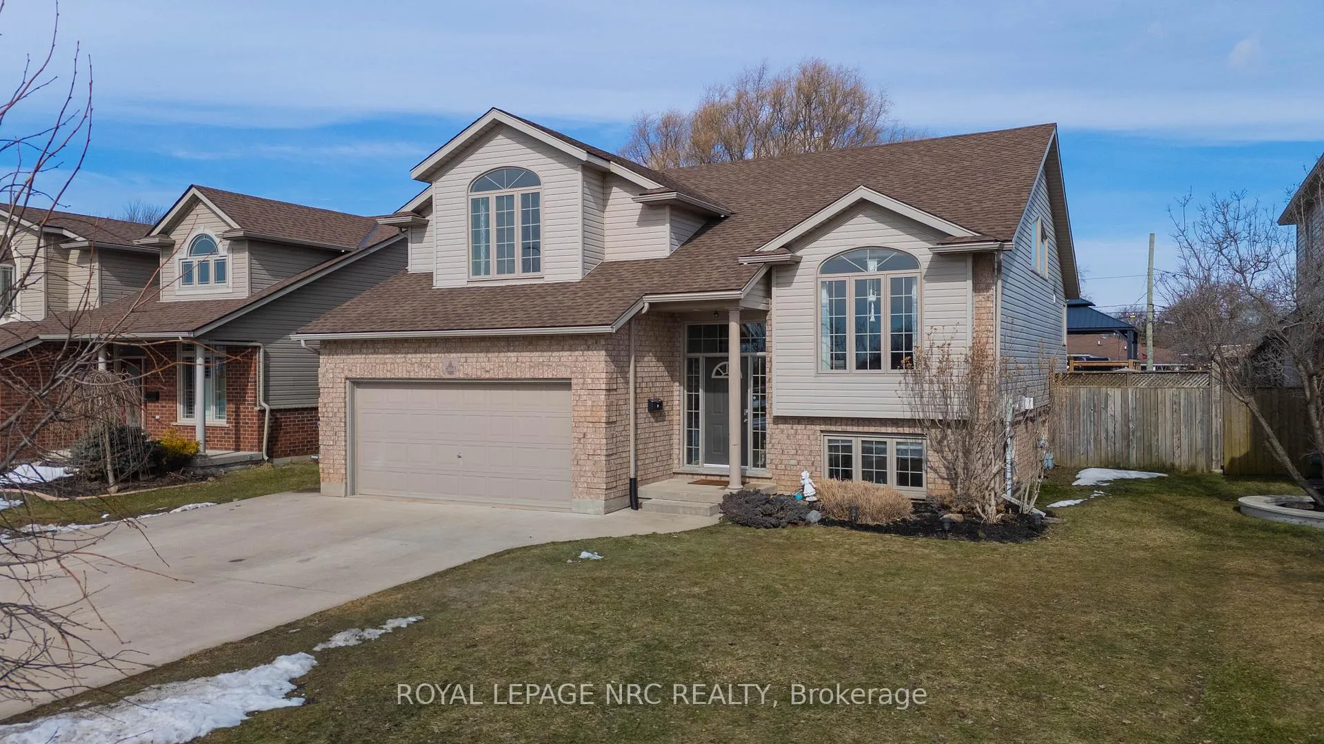 Front of 4001 Weinbrenner Road
