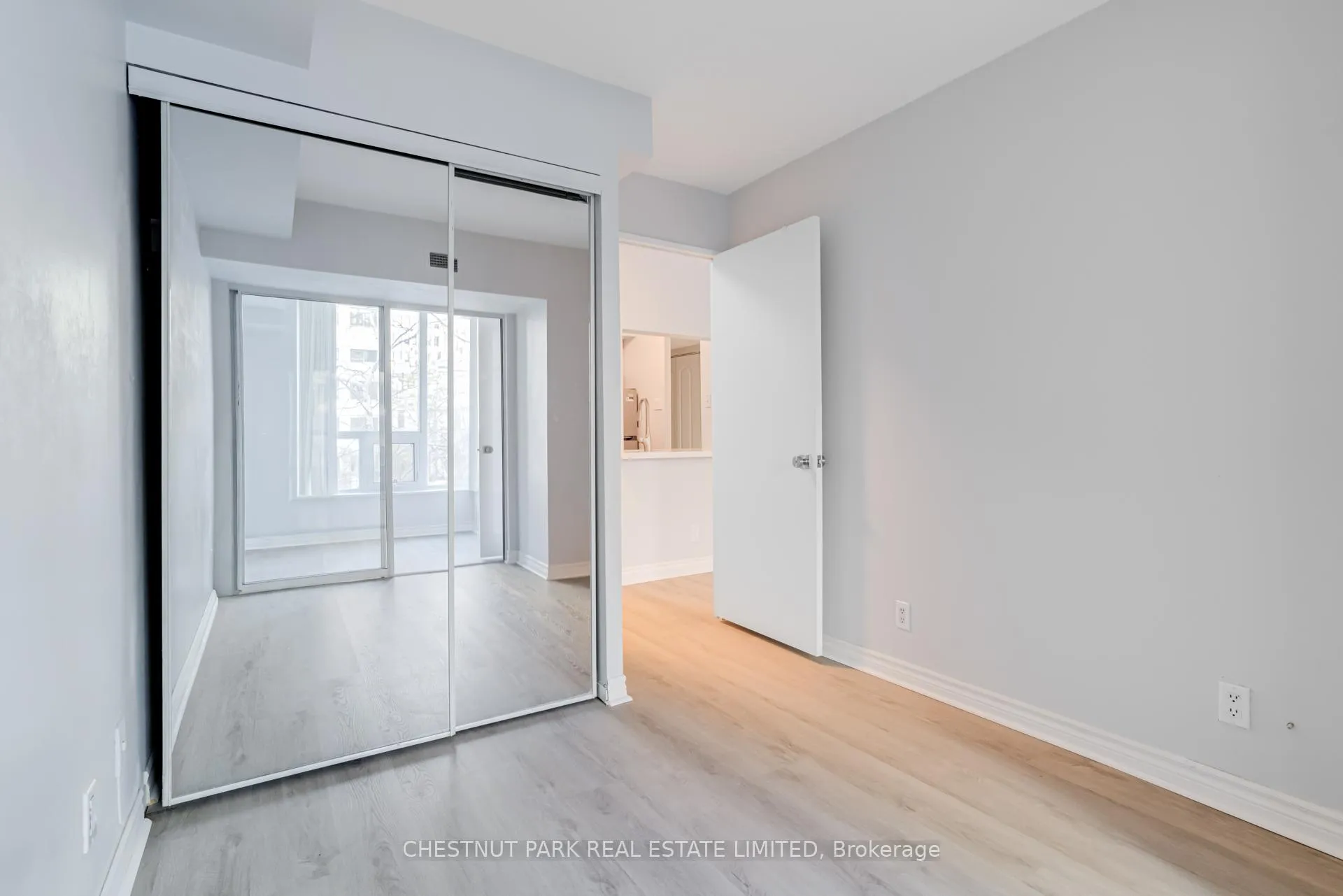 Photo 14 of Unit 306, 92 King Street E, Toronto, Church-Yonge Corridor — HOMEH