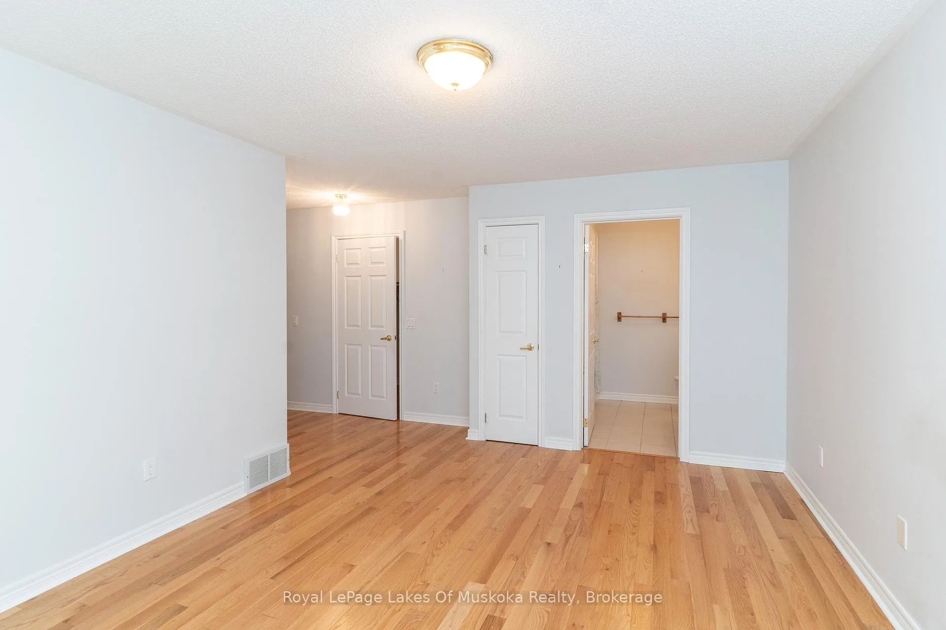 Photo 21 of 25 Stonehedge Close, Gravenhurst, Muskoka (S) — HOMEH