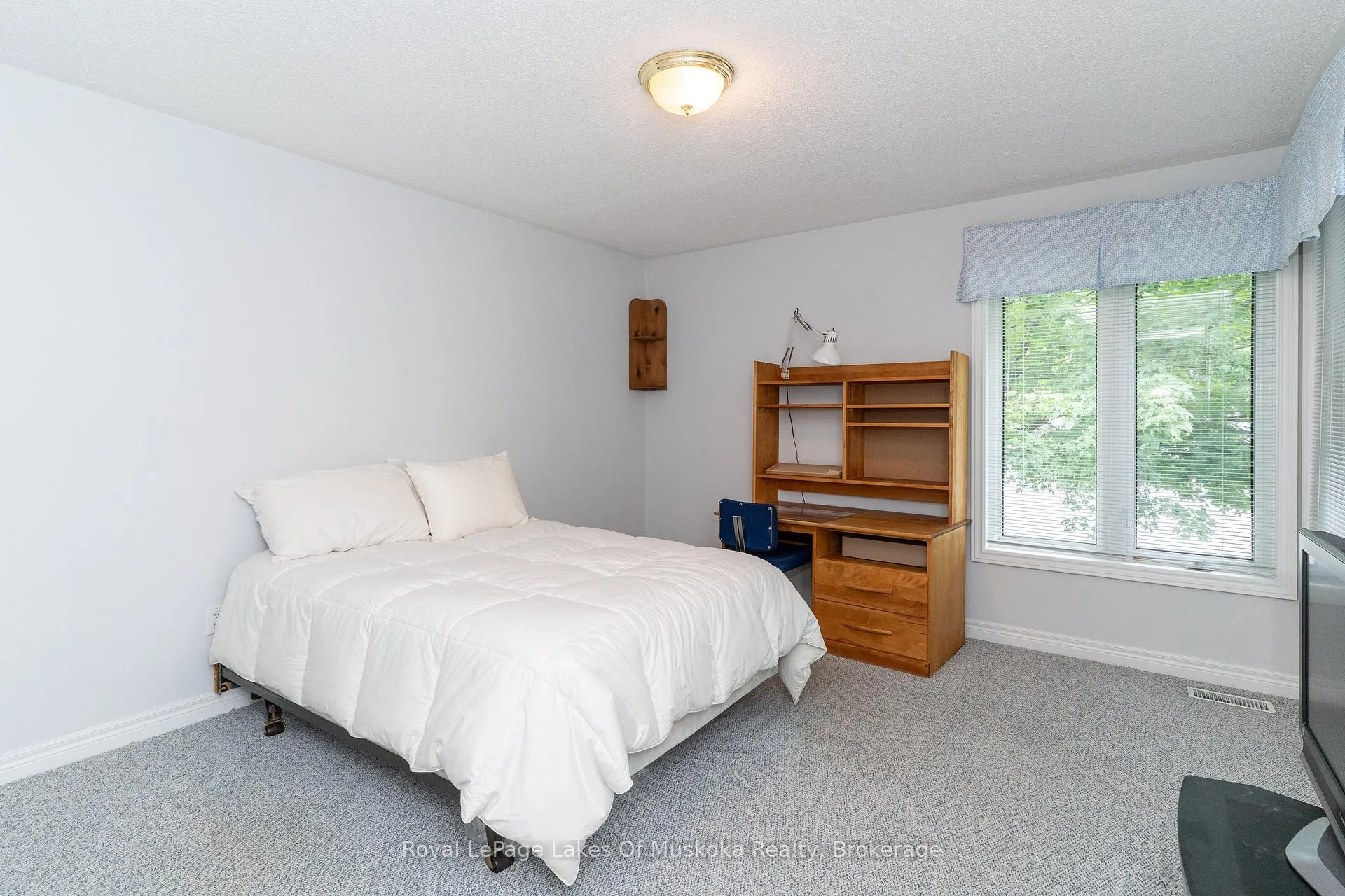 Photo 24 of 25 Stonehedge Close, Gravenhurst, Muskoka (S) — HOMEH