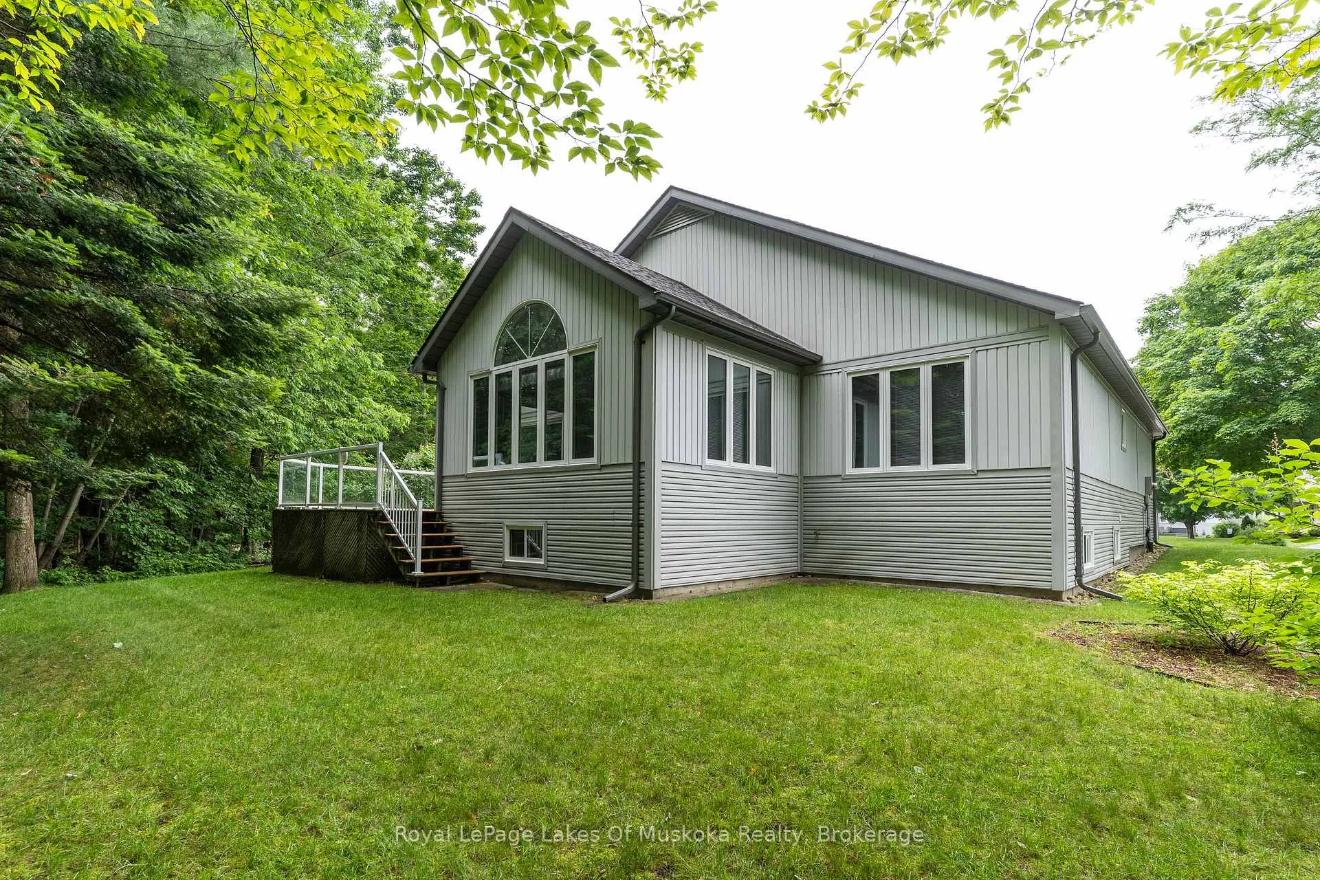 Photo 38 of 25 Stonehedge Close, Gravenhurst, Muskoka (S) — HOMEH