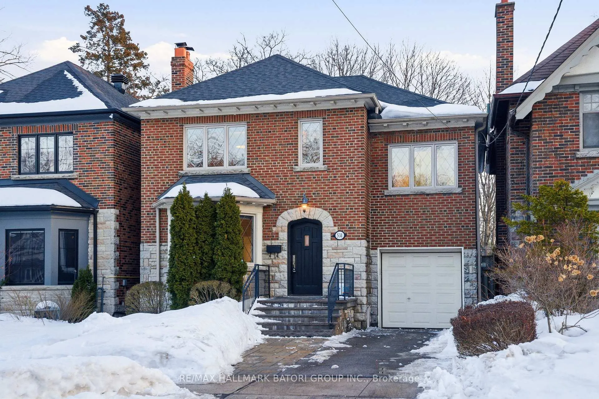Front of 531 Briar Hill Avenue