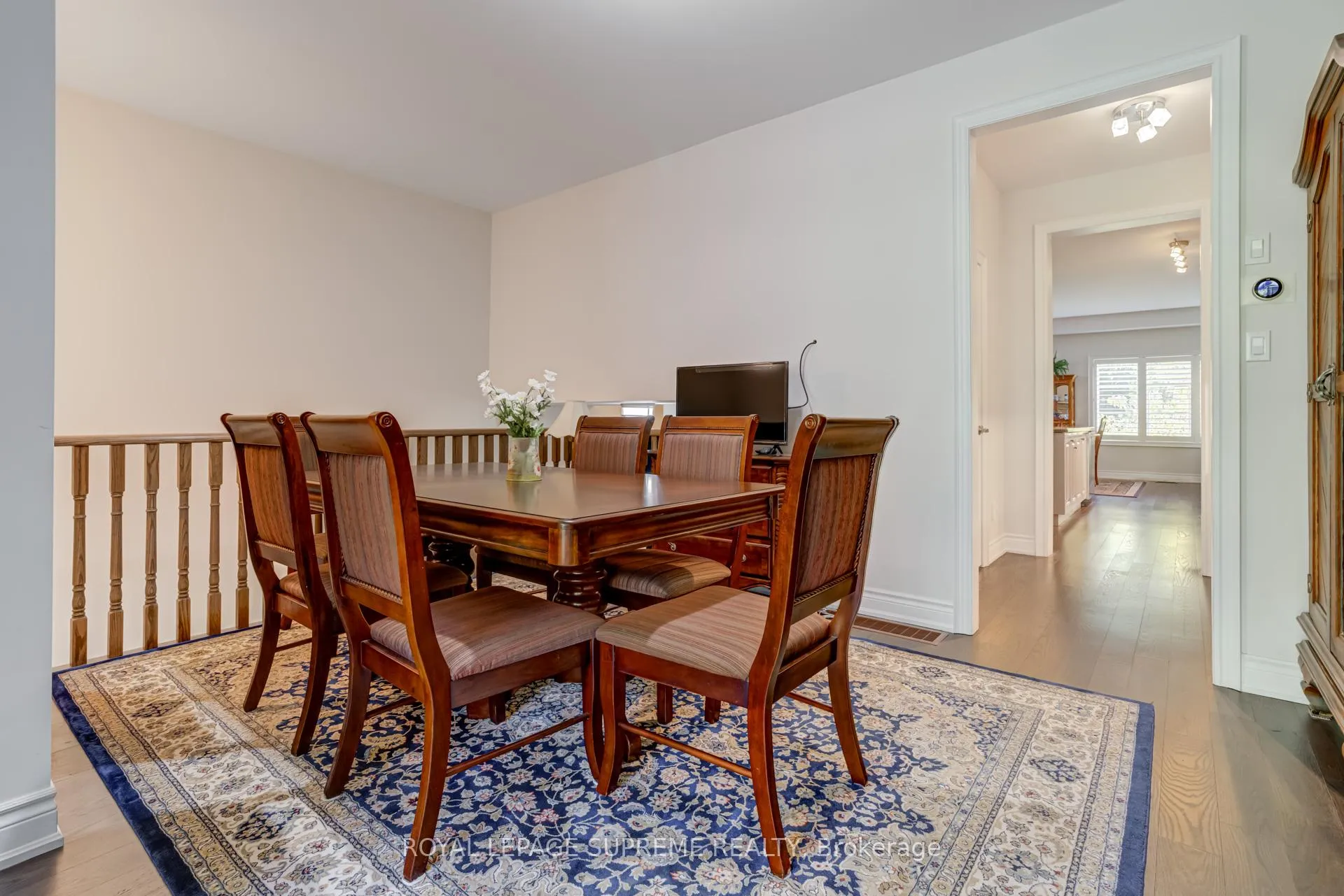 Photo 16 of 53 Dryden Way, Etobicoke, Willowridge-Martingrove-Richview — HOMEH