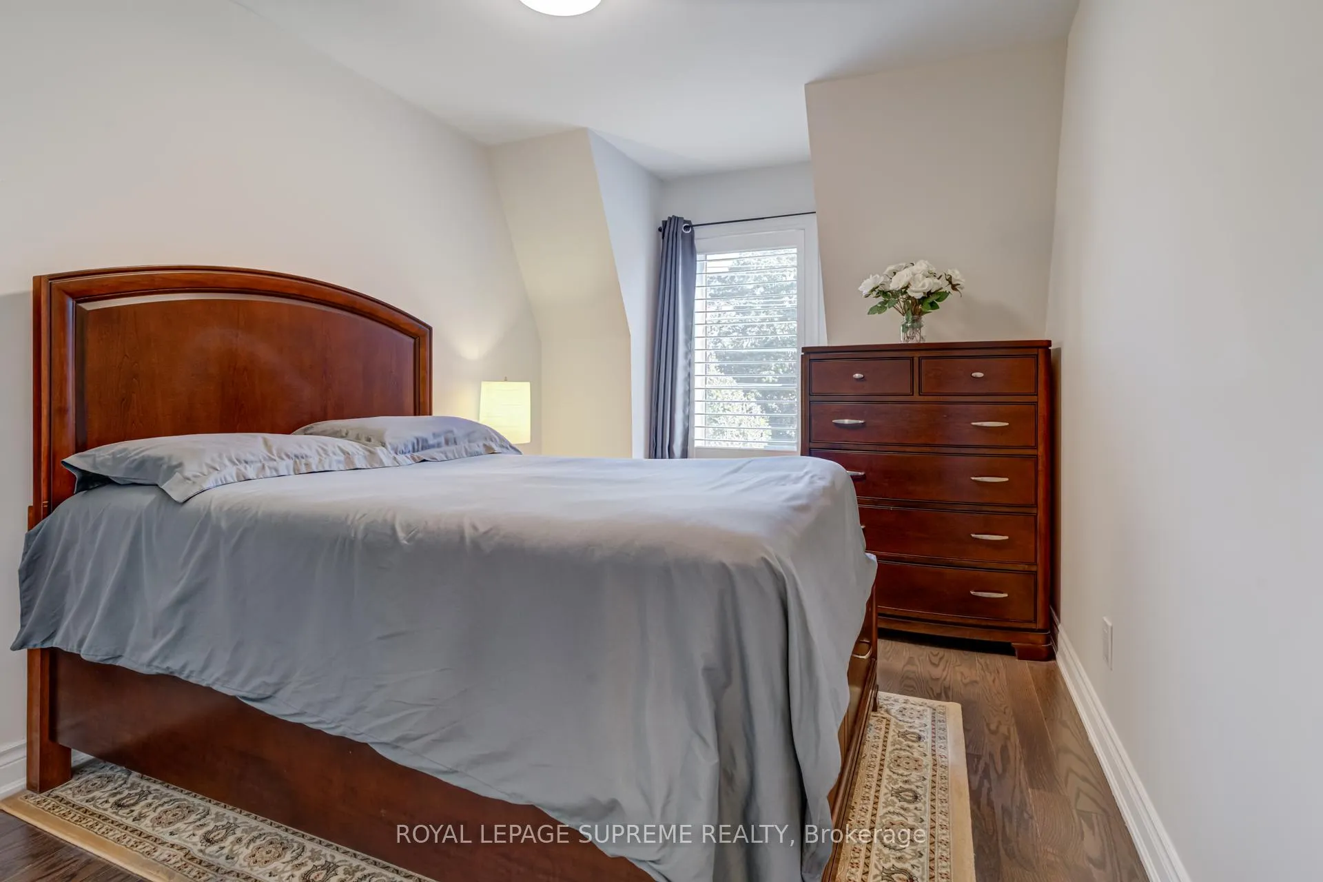 Photo 30 of 53 Dryden Way, Etobicoke, Willowridge-Martingrove-Richview — HOMEH