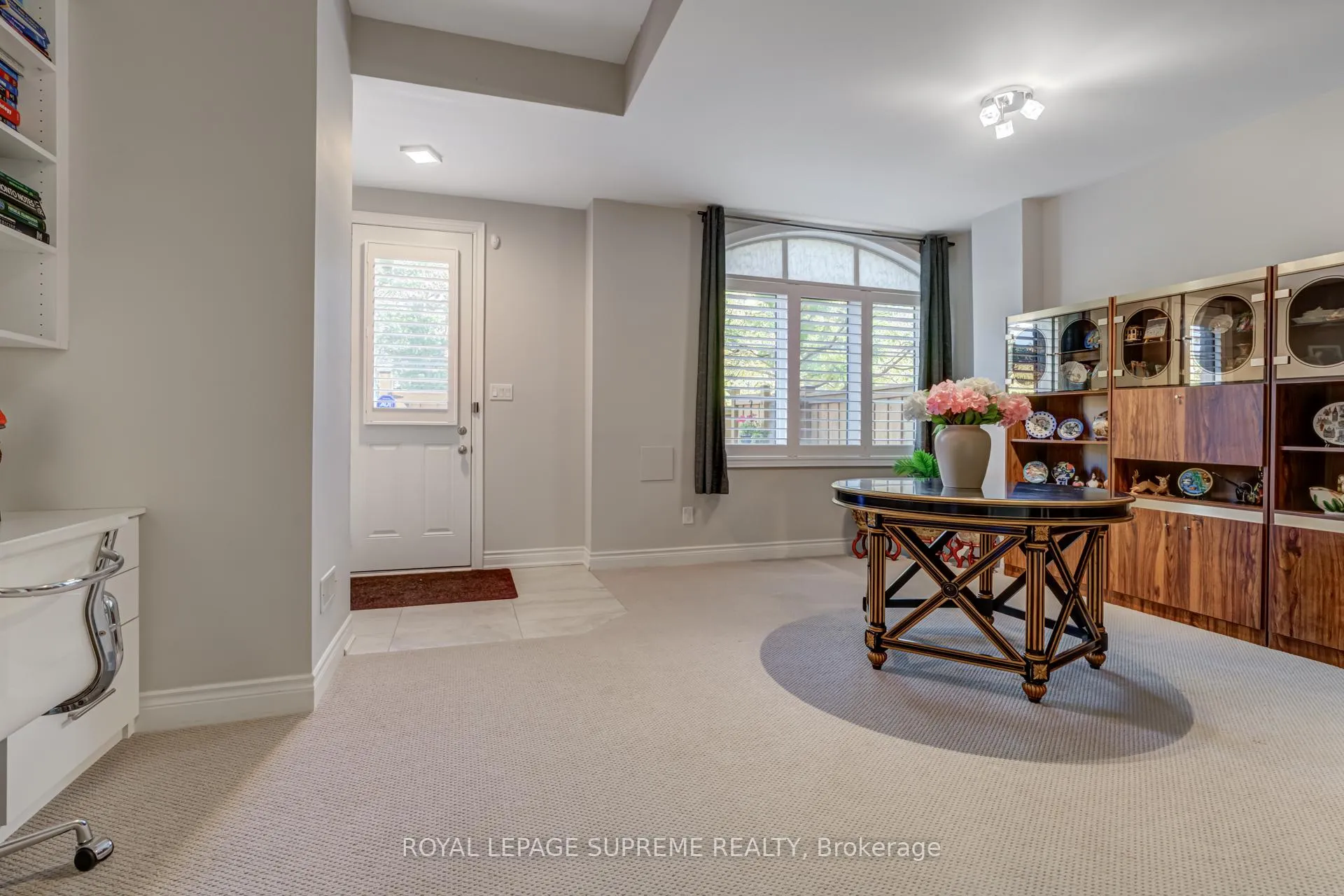 Photo 35 of 53 Dryden Way, Etobicoke, Willowridge-Martingrove-Richview — HOMEH
