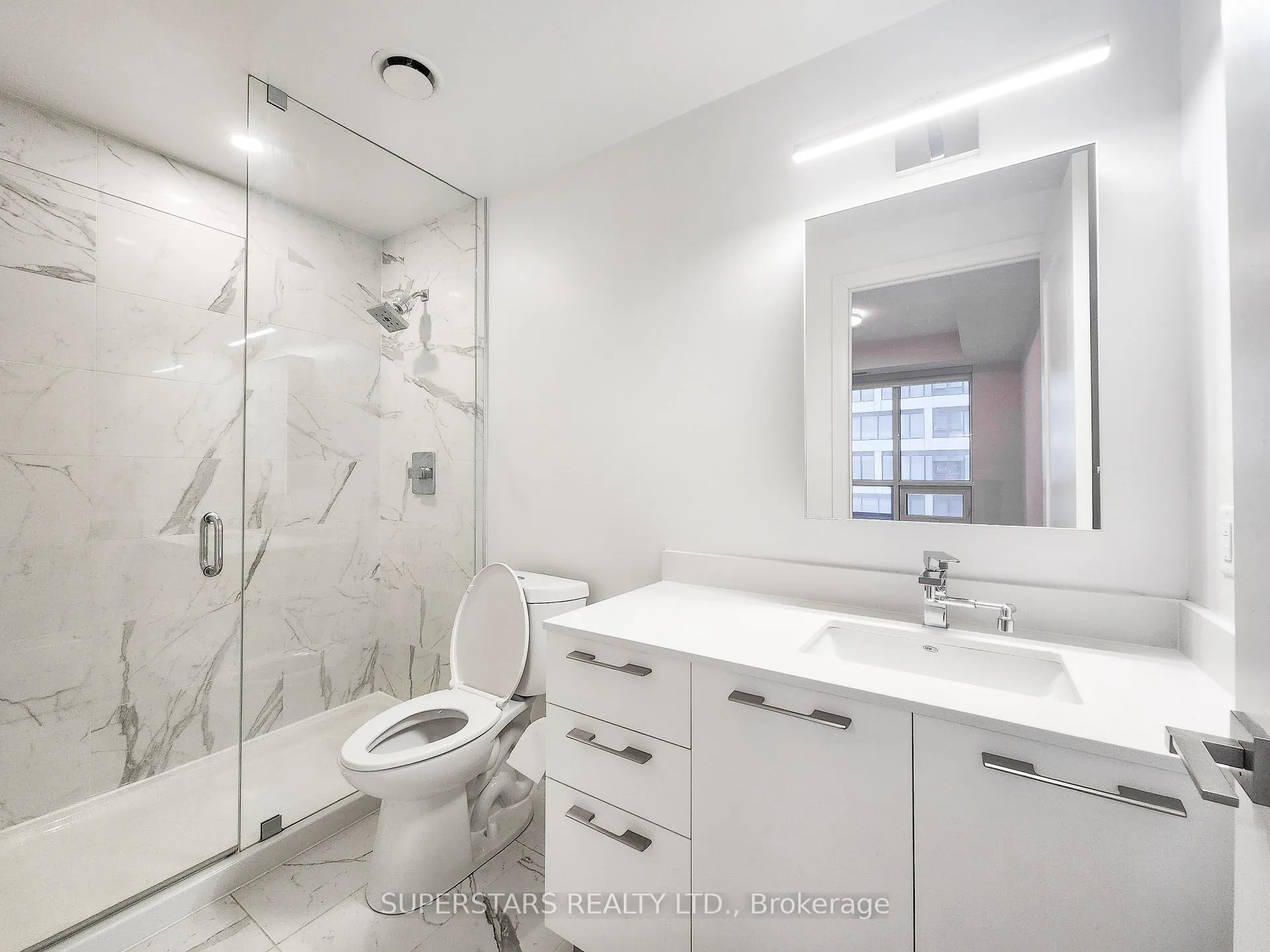 Photo 12 of Unit 631, 38 Water Walk Drive, Markham, Unionville — HOMEH