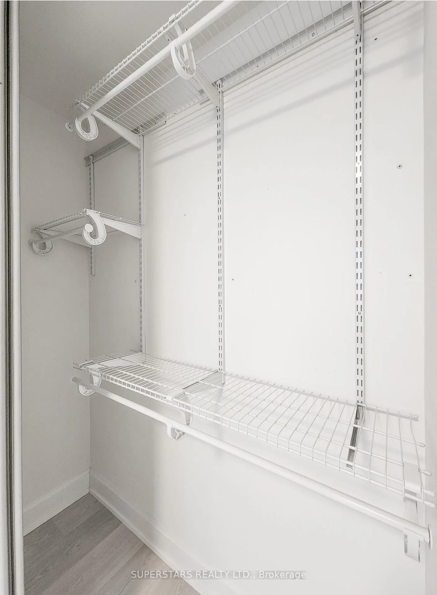 Photo 13 of Unit 631, 38 Water Walk Drive, Markham, Unionville — HOMEH