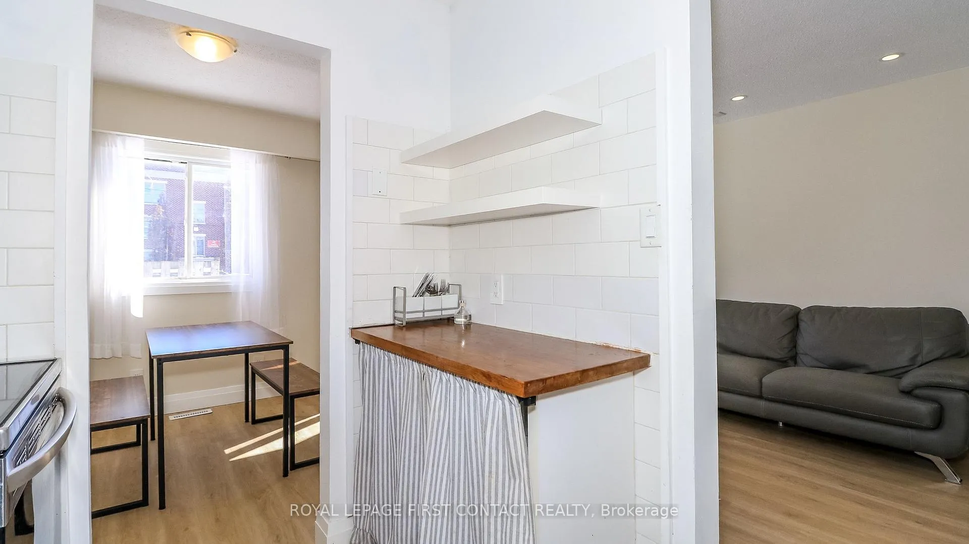 Photo 15 of Unit Unit #10, 261 Rose Street, Barrie, Wellington — HOMEH