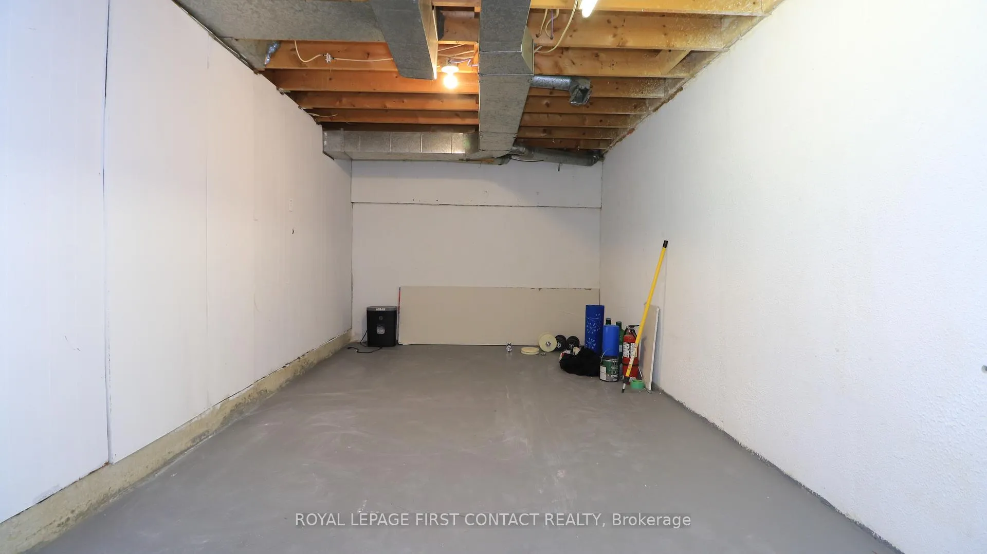 Photo 27 of Unit Unit #10, 261 Rose Street, Barrie, Wellington — HOMEH