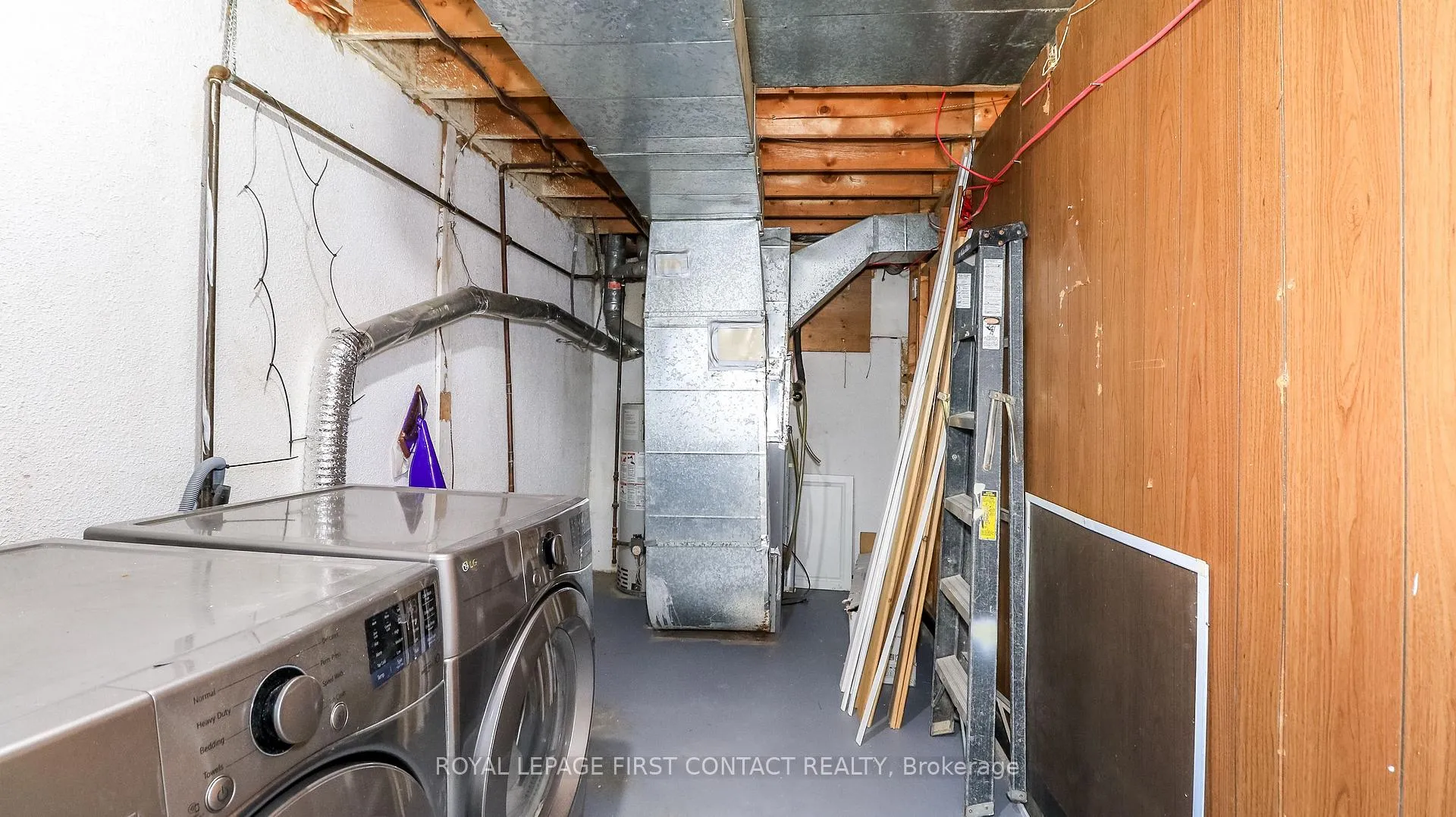 Photo 35 of Unit Unit #10, 261 Rose Street, Barrie, Wellington — HOMEH