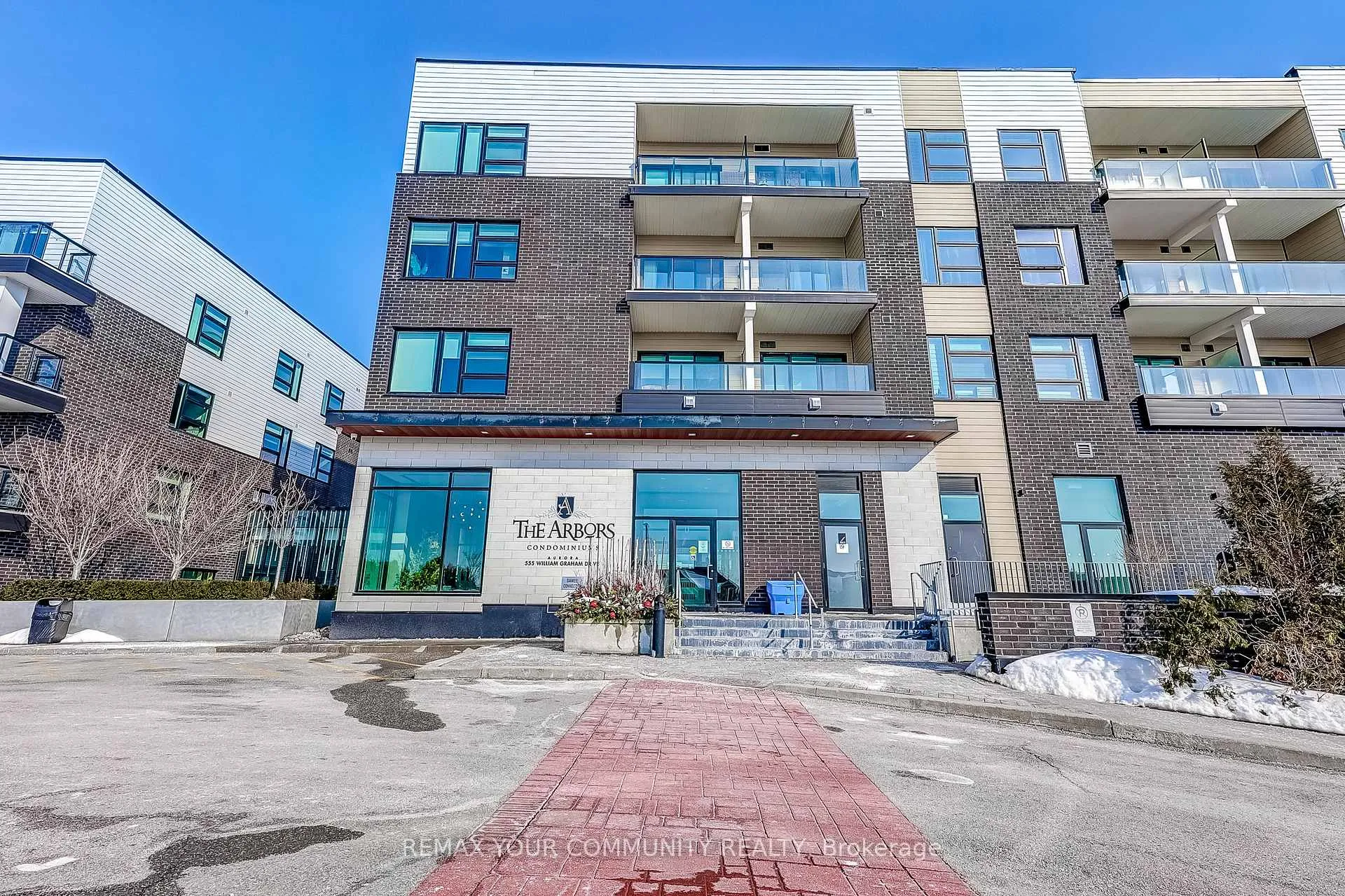 Photo 2 of Unit 244, 555 William Graham Drive, Aurora, Rural Aurora — HOMEH