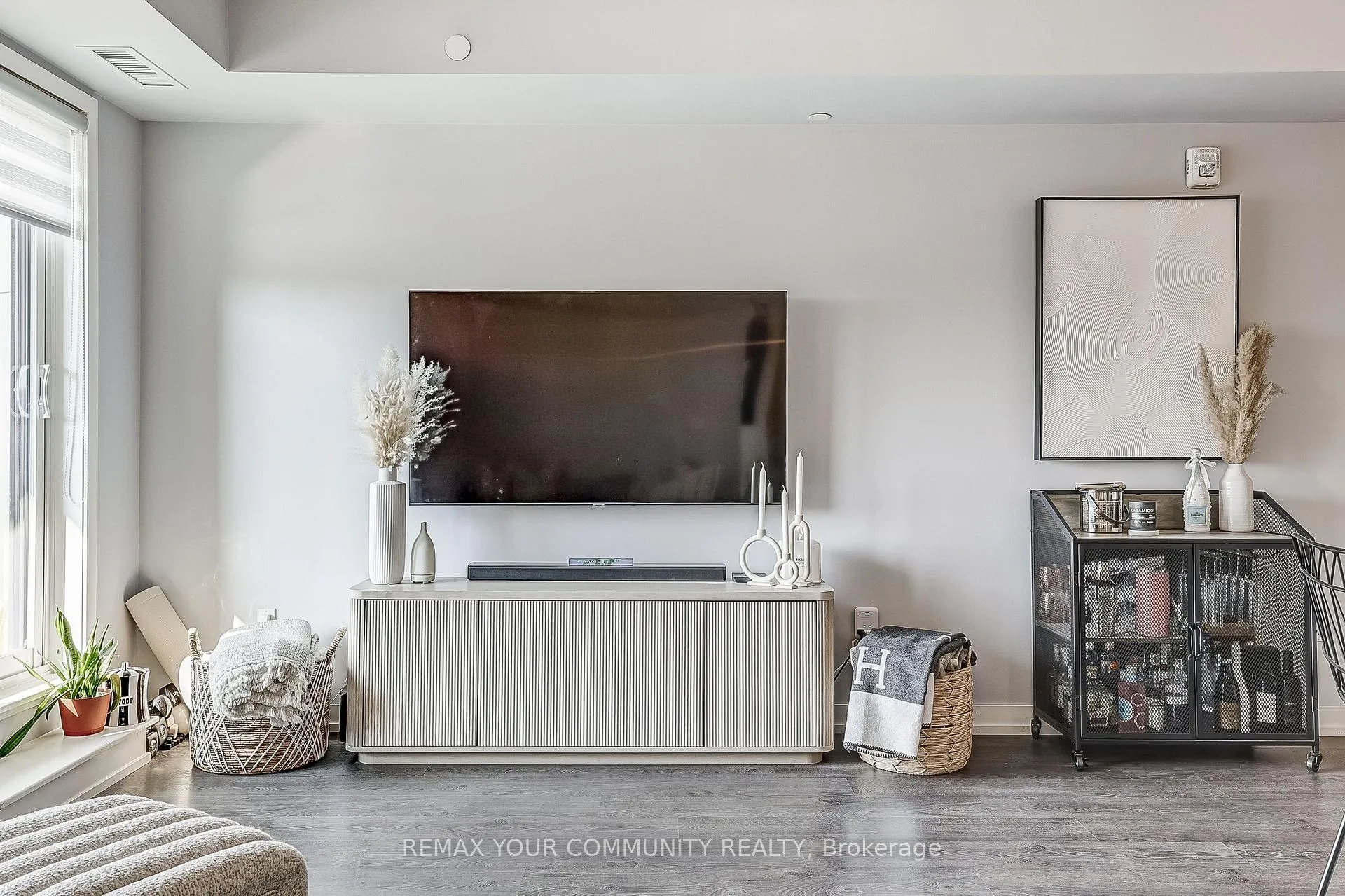 Photo 12 of Unit 244, 555 William Graham Drive, Aurora, Rural Aurora — HOMEH
