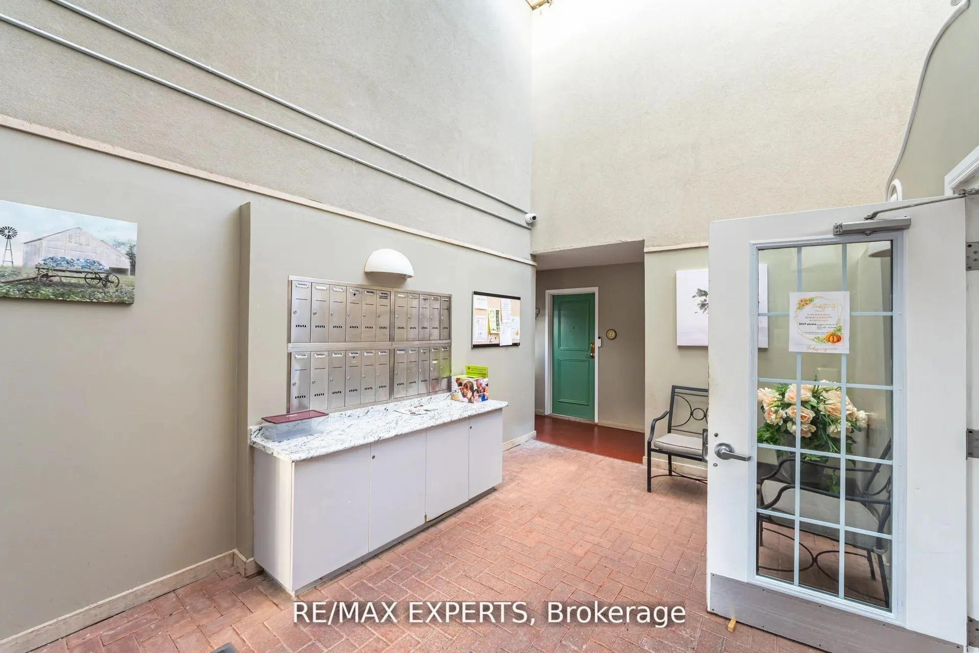 Photo 5 of Unit 22, 77 Mill Street E, New Tecumseth, Tottenham — HOMEH