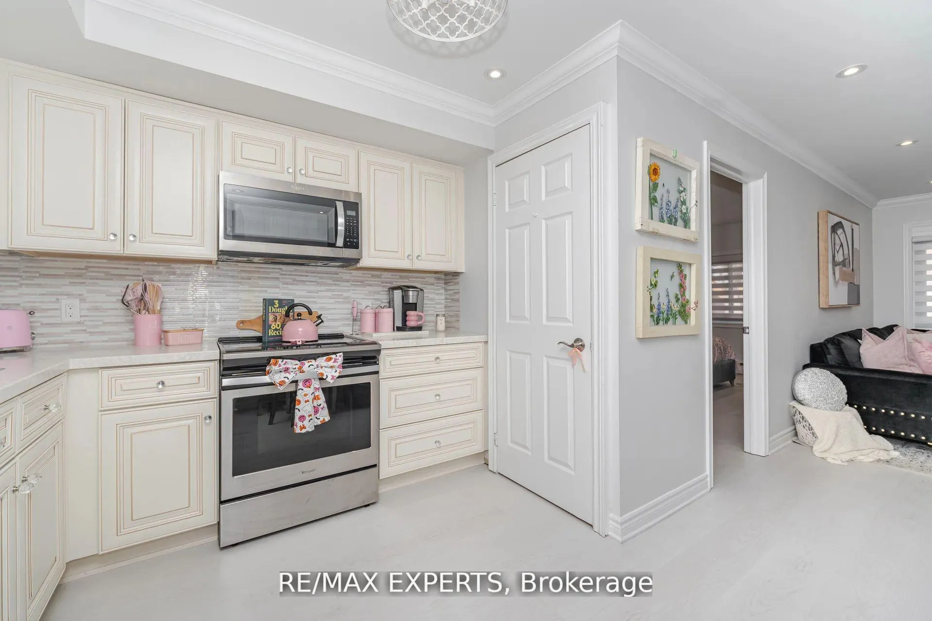 Photo 23 of Unit 22, 77 Mill Street E, New Tecumseth, Tottenham — HOMEH