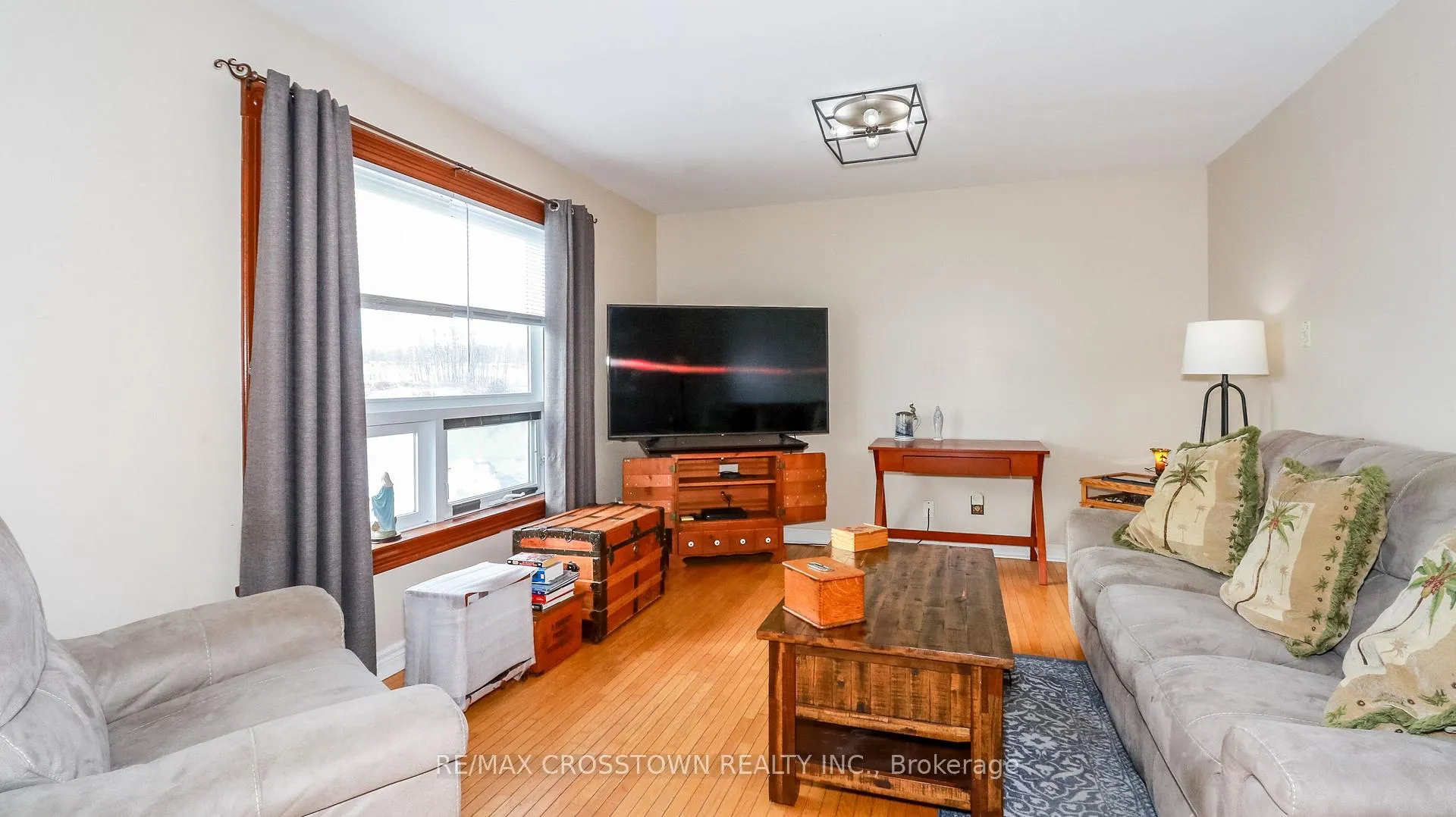 Photo 14 of 64 Royal Oak Drive, Innisfil, Cookstown — HOMEH