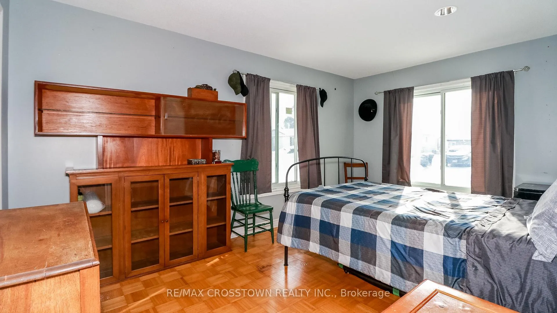 Photo 20 of 64 Royal Oak Drive, Innisfil, Cookstown — HOMEH