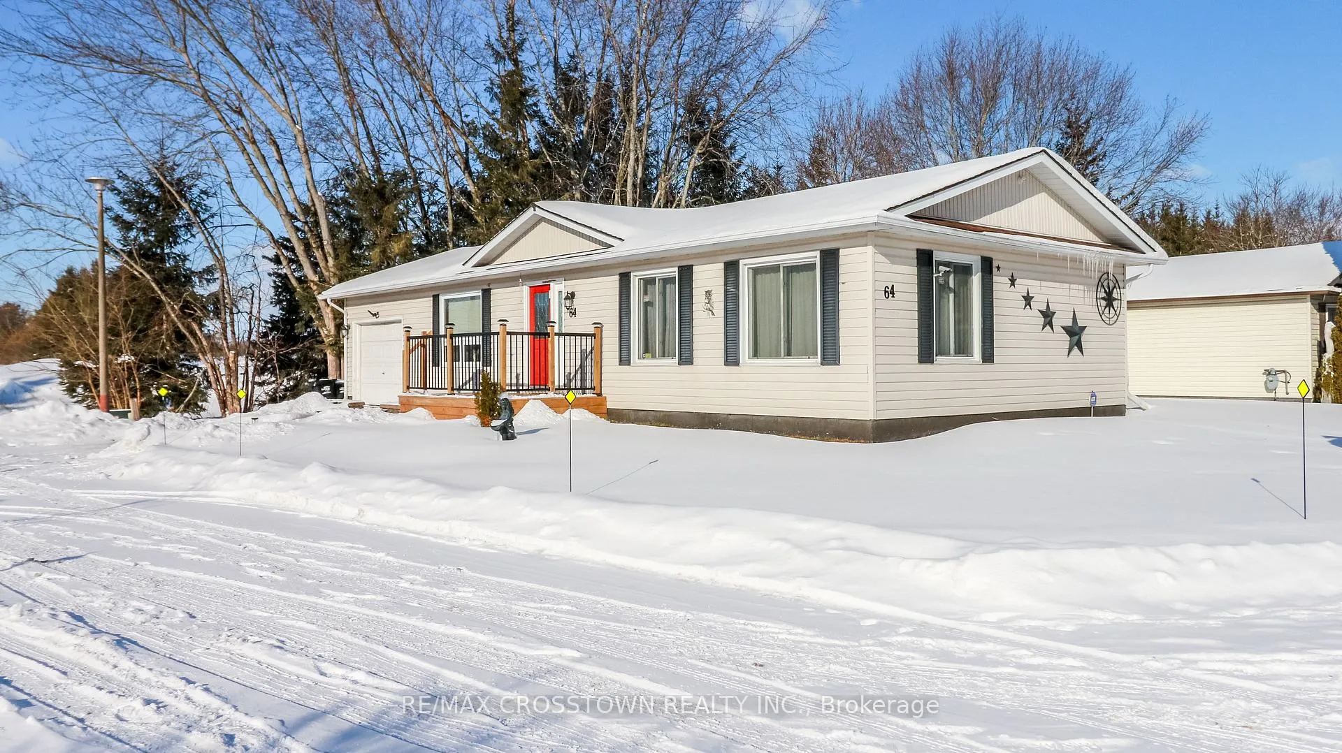 Photo 39 of 64 Royal Oak Drive, Innisfil, Cookstown — HOMEH