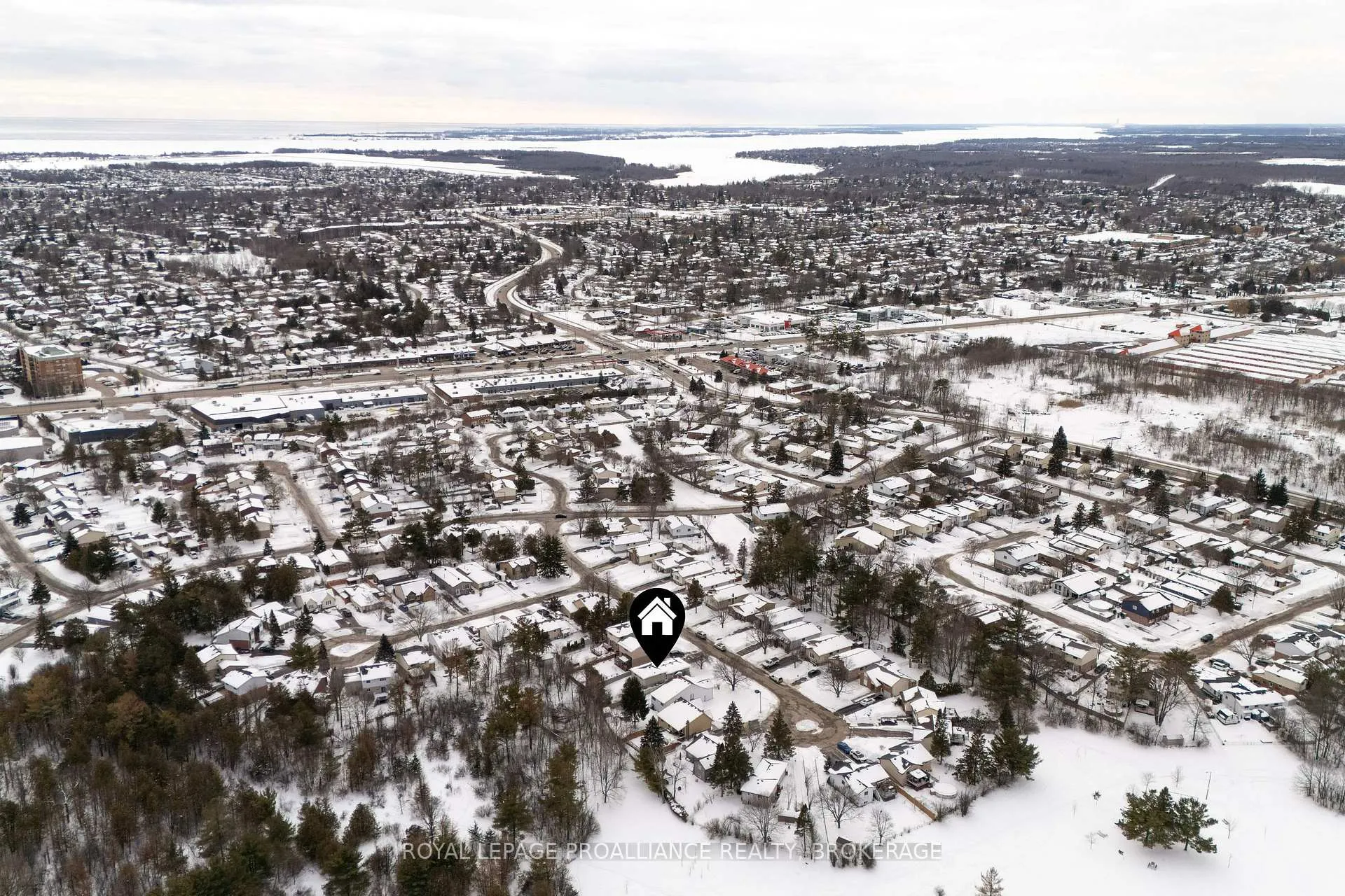 Photo 36 of 988 Pinewood Place, Kingston, City Northwest — HOMEH