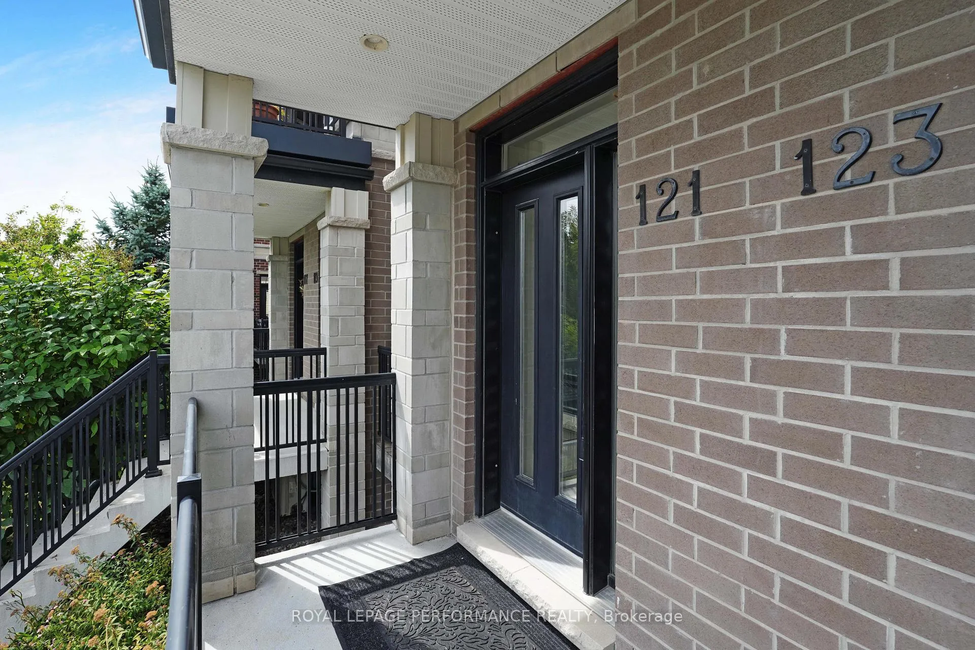 Photo 5 of Unit 53, 121 Poplin Street, Ottawa, Riverside South/Gloucester Glen — HOMEH