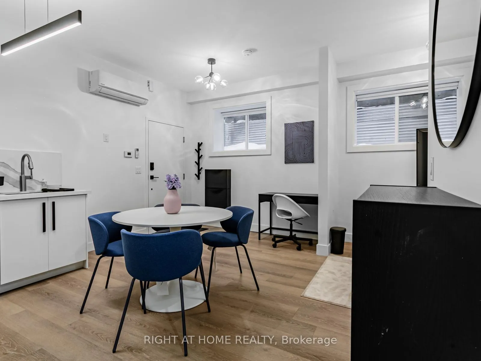 Photo 6 of Unit Lower, 36 Windermere Avenue, Toronto, High Park-Swansea — HOMEH