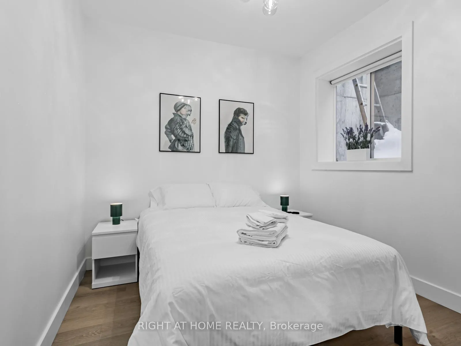Photo 12 of Unit Lower, 36 Windermere Avenue, Toronto, High Park-Swansea — HOMEH