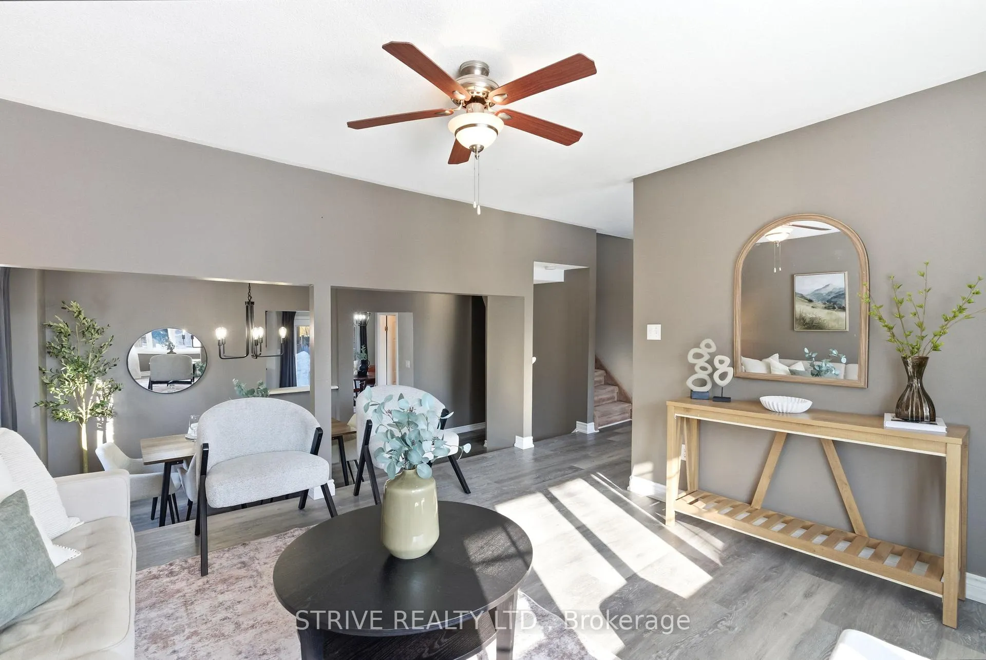 Photo 12 of 8 Quinn Drive, Clarington, Bowmanville — HOMEH