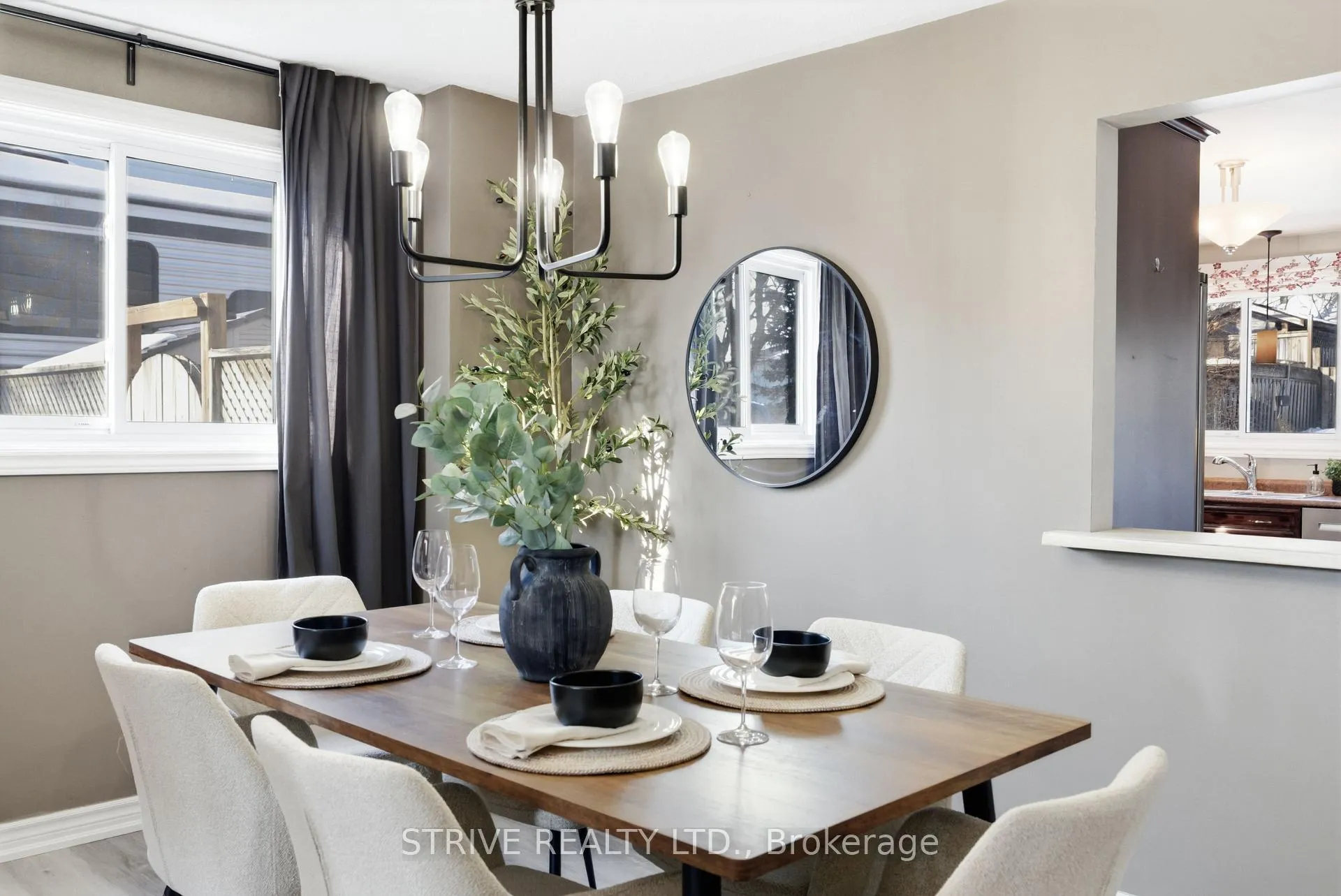 Photo 17 of 8 Quinn Drive, Clarington, Bowmanville — HOMEH