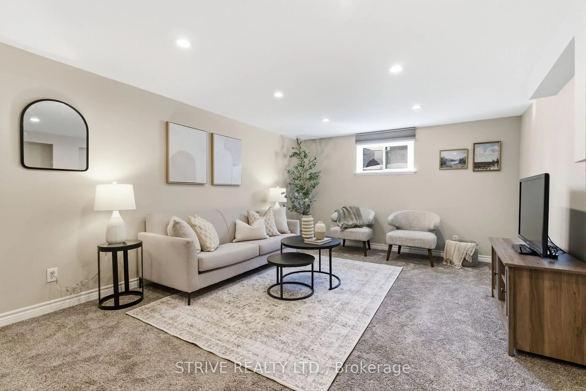 Photo 32 of 8 Quinn Drive, Clarington, Bowmanville — HOMEH
