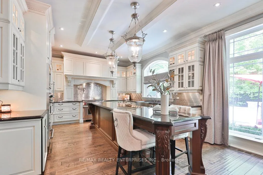 Photo 13 of 5047 Lakeshore Road, Burlington, Appleby — HOMEH