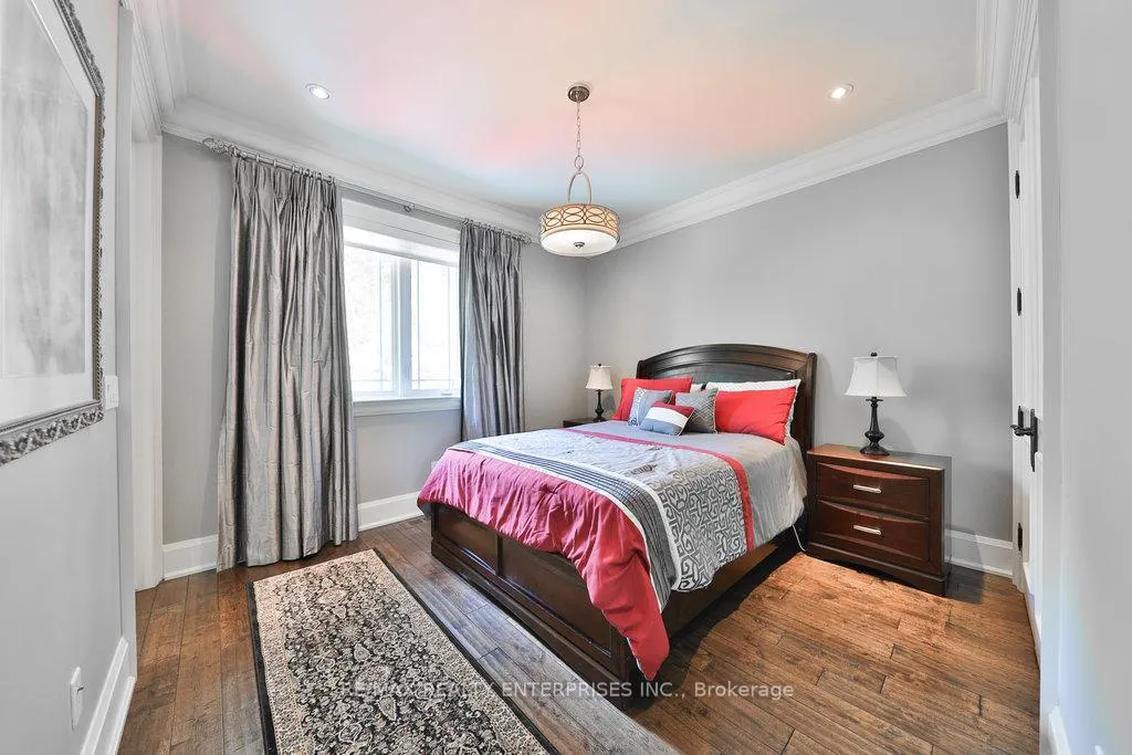 Photo 29 of 5047 Lakeshore Road, Burlington, Appleby — HOMEH