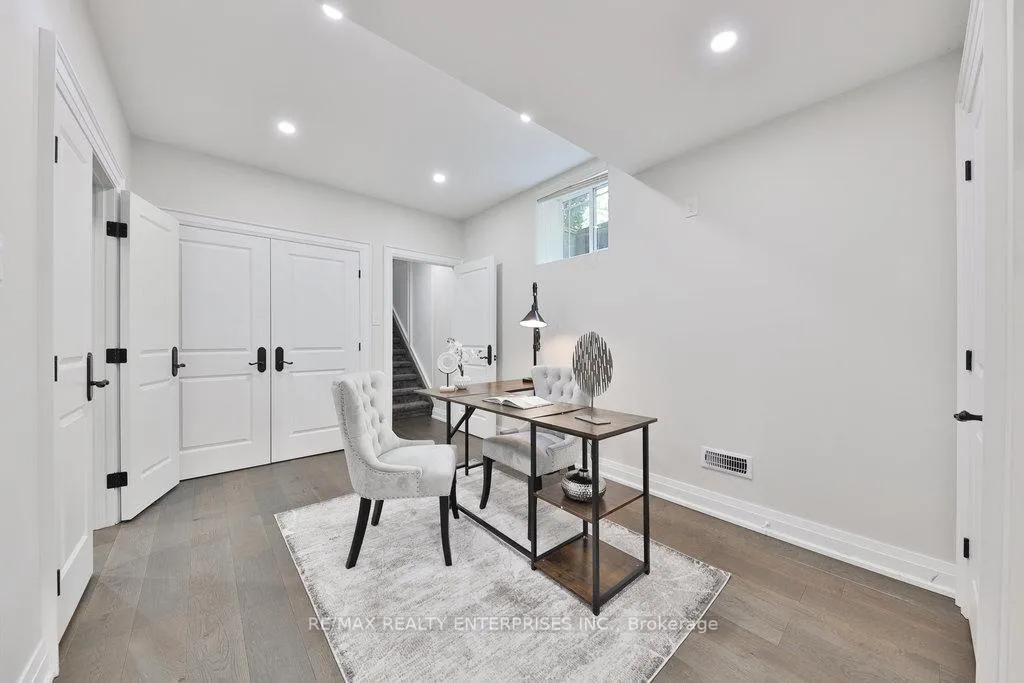 Photo 39 of 5047 Lakeshore Road, Burlington, Appleby — HOMEH