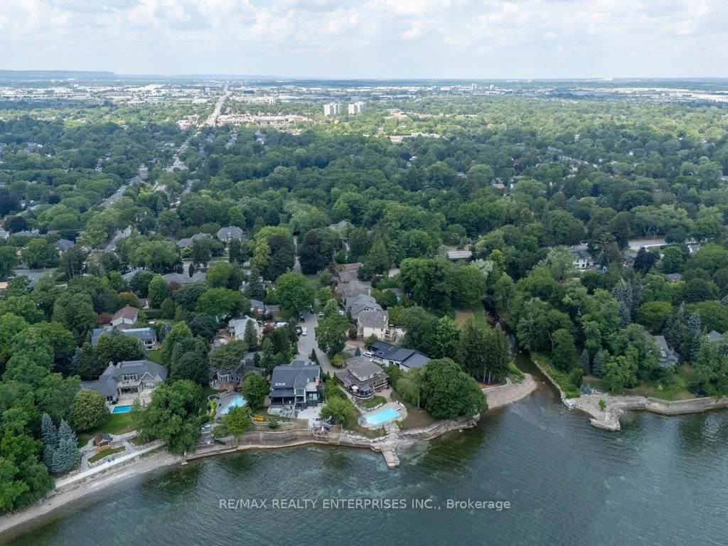 Photo 49 of 5047 Lakeshore Road, Burlington, Appleby — HOMEH