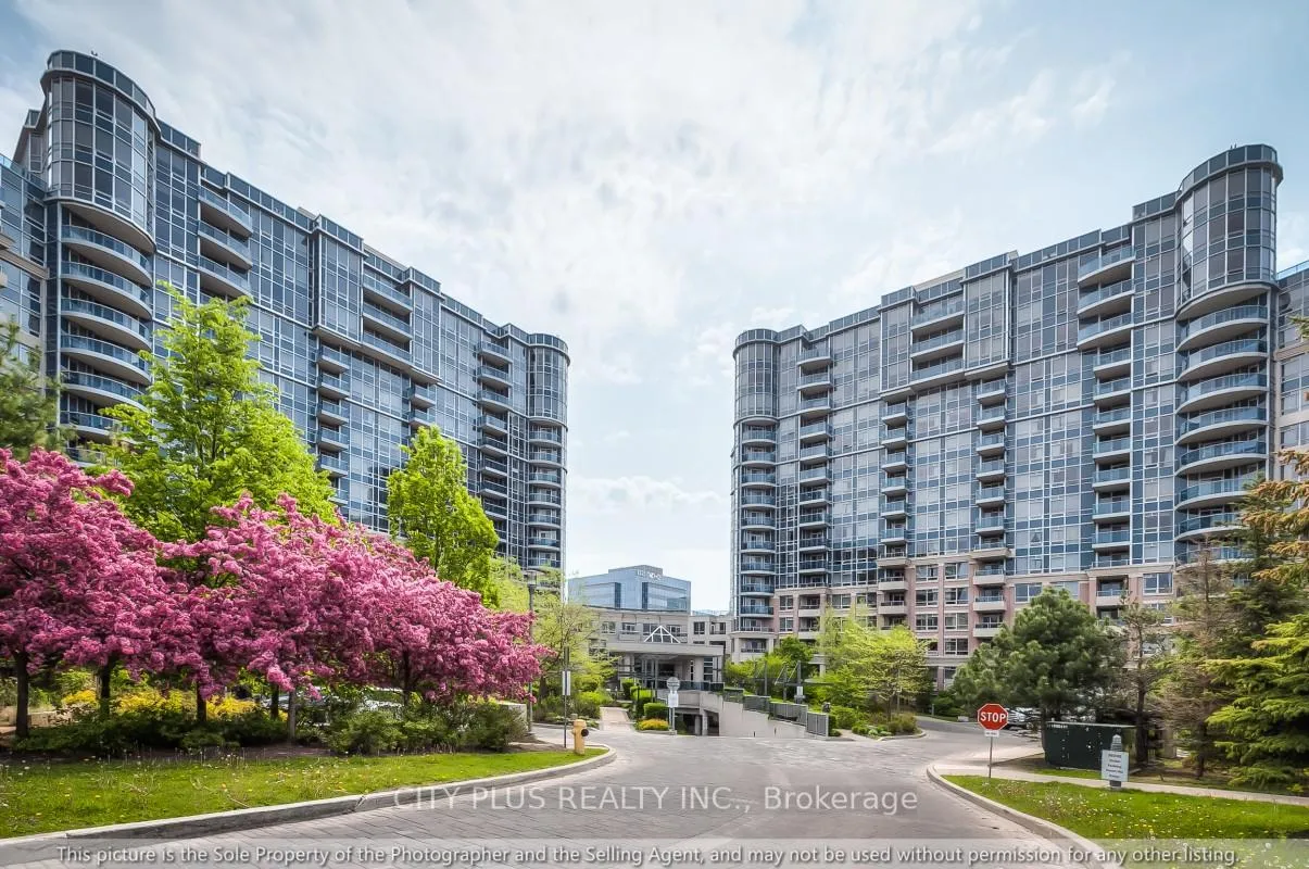 Front of Unit 1077, 23 Cox Boulevard