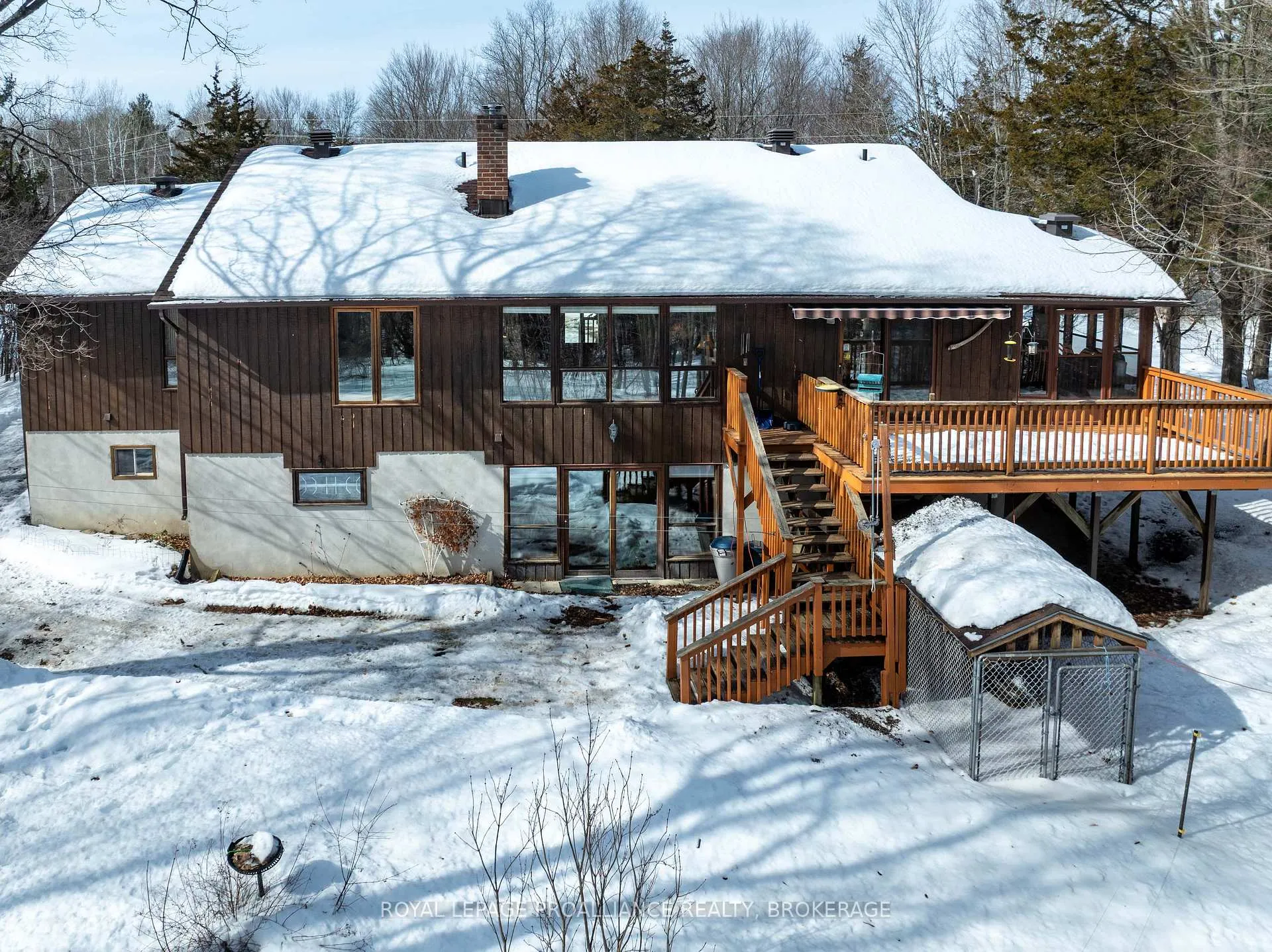 Photo 2 of 9889 Perth Road, Rideau Lakes, Rideau Lakes (North Crosby) Twp — HOMEH