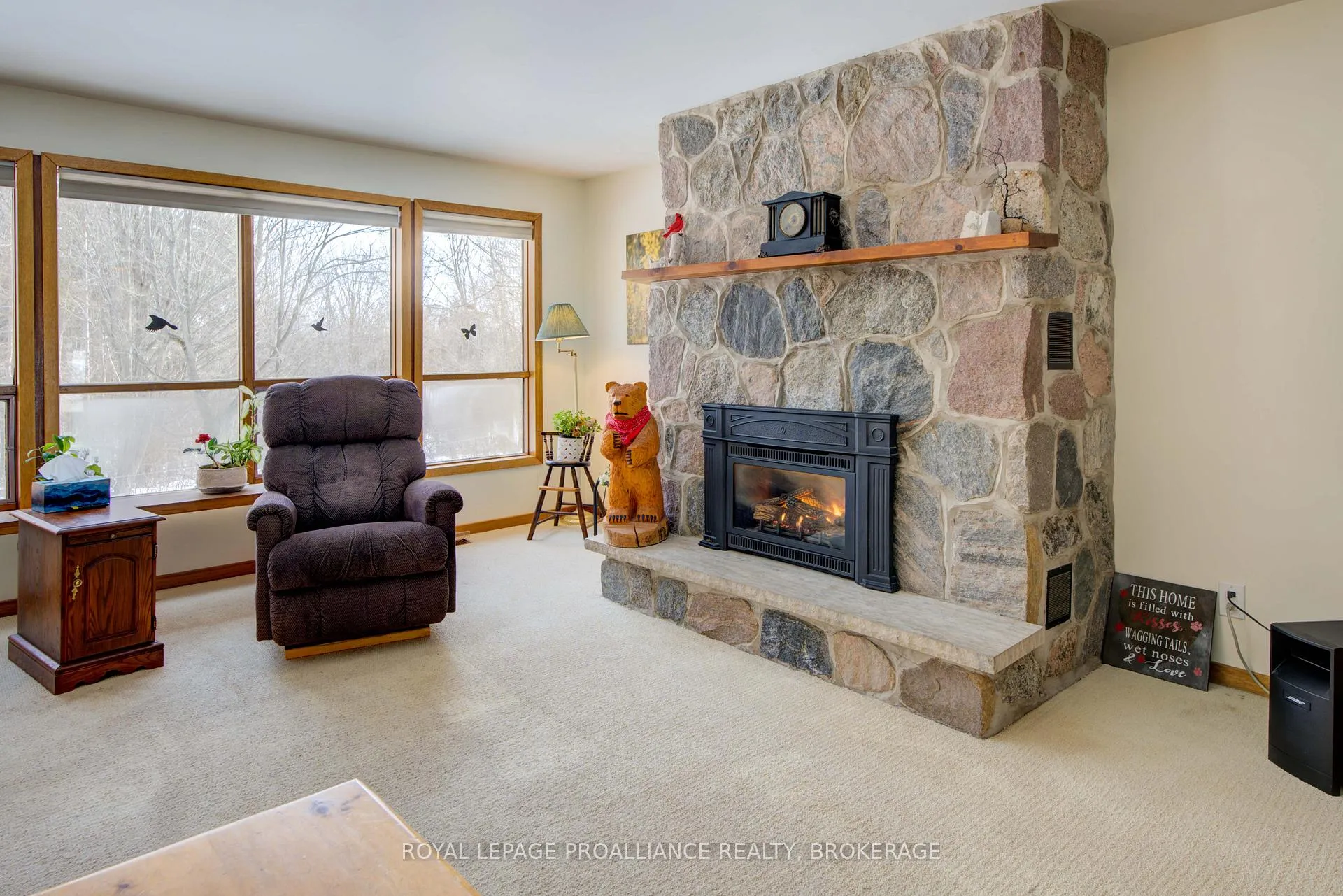 Photo 10 of 9889 Perth Road, Rideau Lakes, Rideau Lakes (North Crosby) Twp — HOMEH