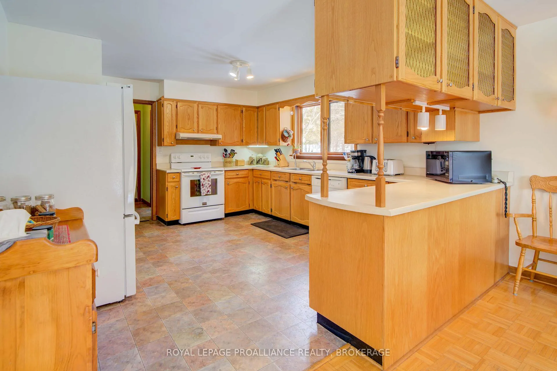 Photo 17 of 9889 Perth Road, Rideau Lakes, Rideau Lakes (North Crosby) Twp — HOMEH