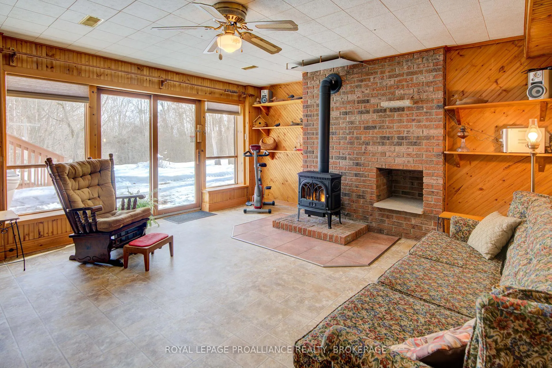 Photo 33 of 9889 Perth Road, Rideau Lakes, Rideau Lakes (North Crosby) Twp — HOMEH
