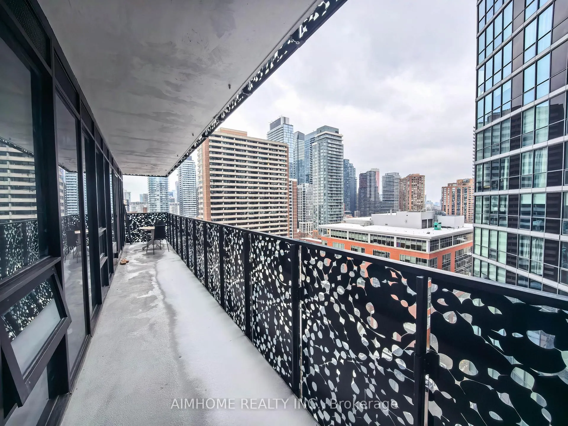 Photo 12 of Unit 1206, 55 Charles Street E, Toronto, Church-Yonge Corridor — HOMEH