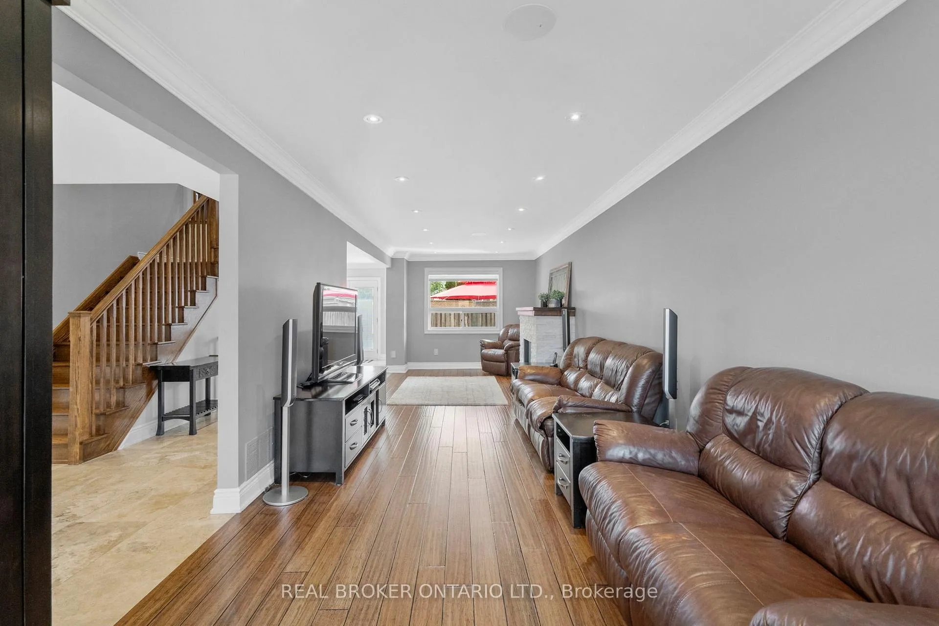 Photo 19 of 11 Fountainbridge Drive, Caledon, Bolton East — HOMEH